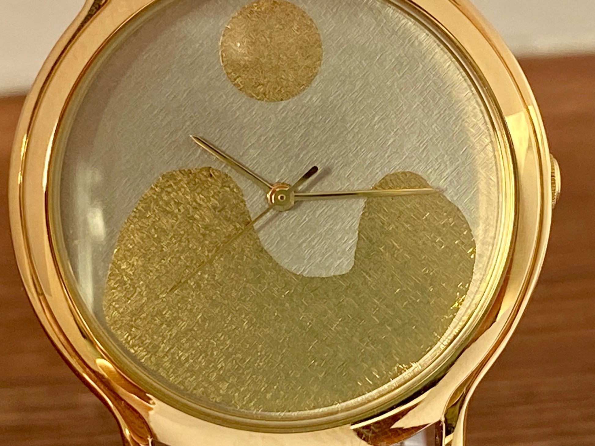 Vintage Seiko Quartz V811-2020 Limited Edition Sumo, Rising Sun, January 1993 UK VINTAGE WATCH LTD