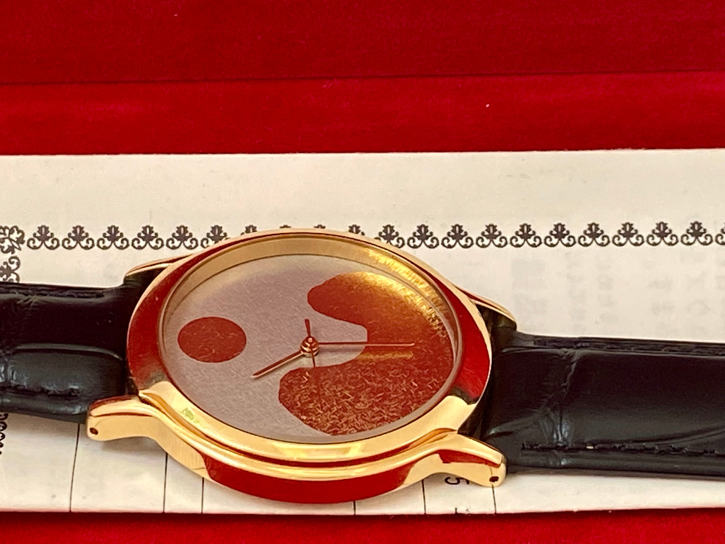Vintage Seiko Quartz V811-2020 Limited Edition Sumo, Rising Sun, January 1993 UK VINTAGE WATCH LTD