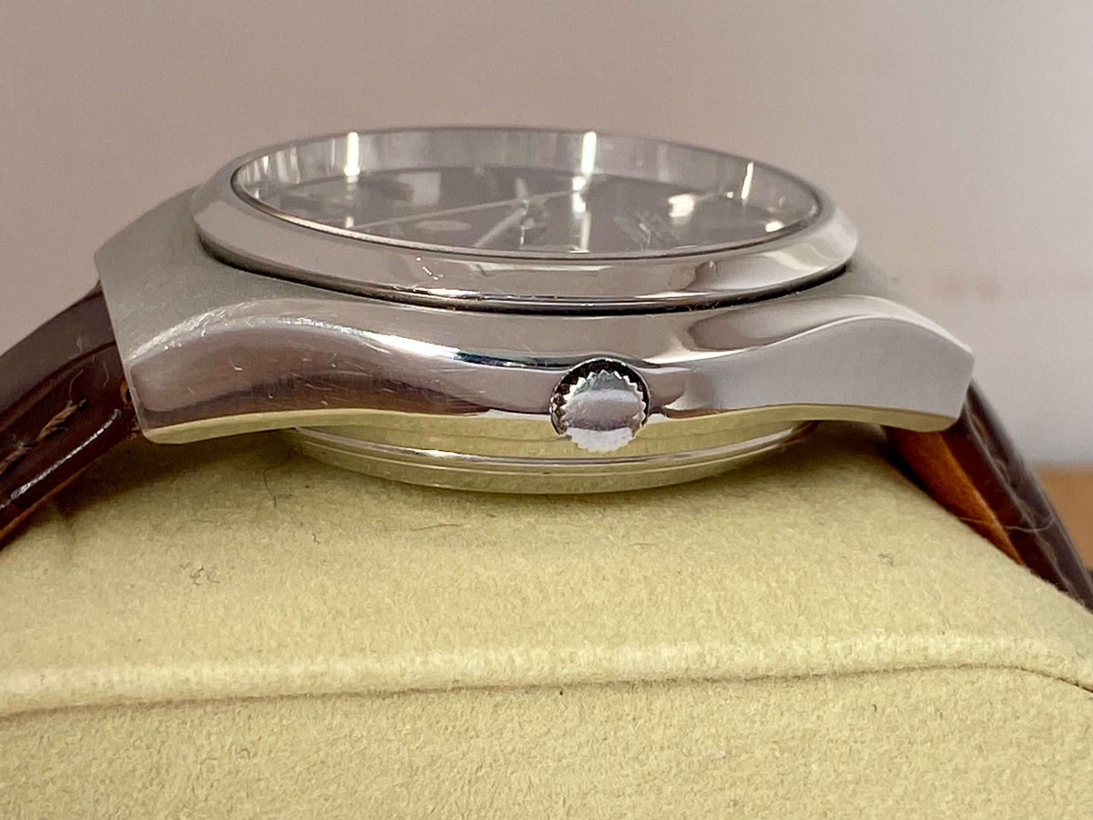 Vintage Seiko Quartz 4623-8010 Type II Chocolate Dial February 1976 UK VINTAGE WATCH LTD