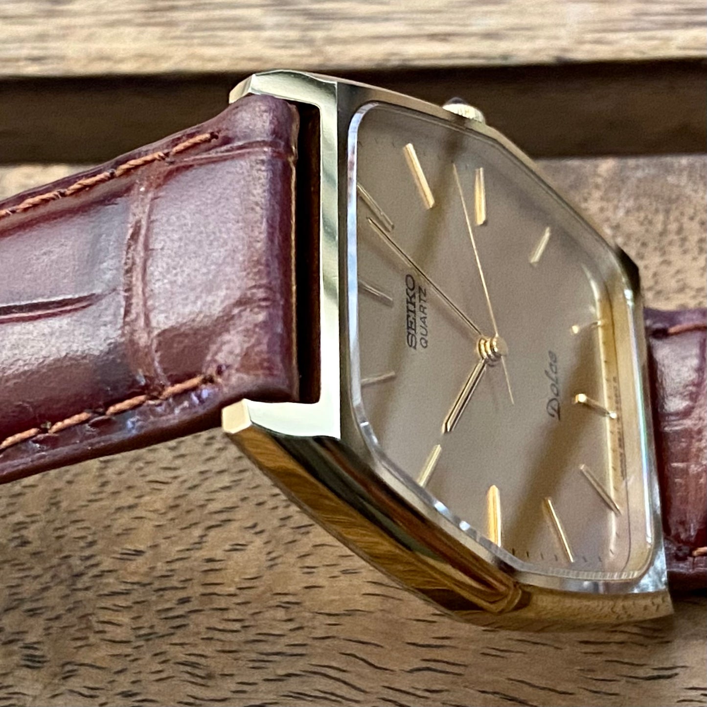 COMING SOON! Minty Vintage February 1984 Seiko Quartz Dolce 5931-5510 Hexagonal GHA Case with Black Sapphire Crown - PRE-ORDER NOW!