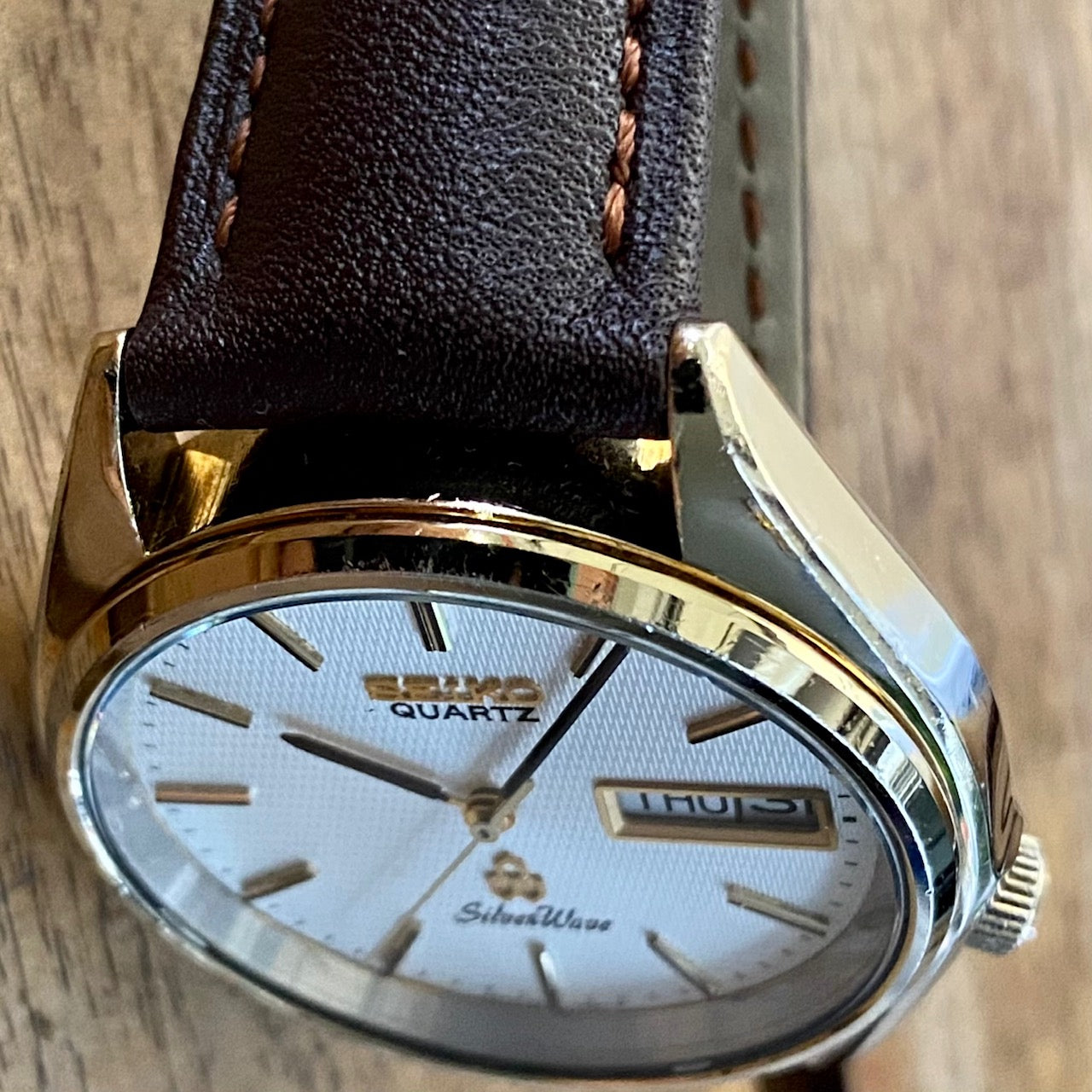 Vintage November 1981 Seiko Silverwave Quartz 8229-7050 - HGC Honeycomb Dial