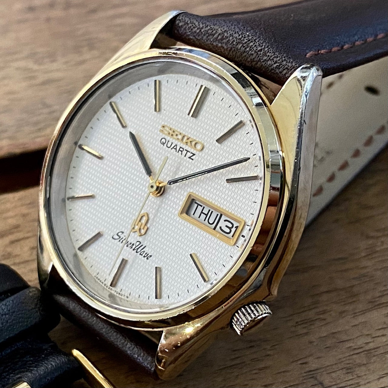 Vintage November 1981 Seiko Silverwave Quartz 8229-7050 - HGC Honeycomb Dial