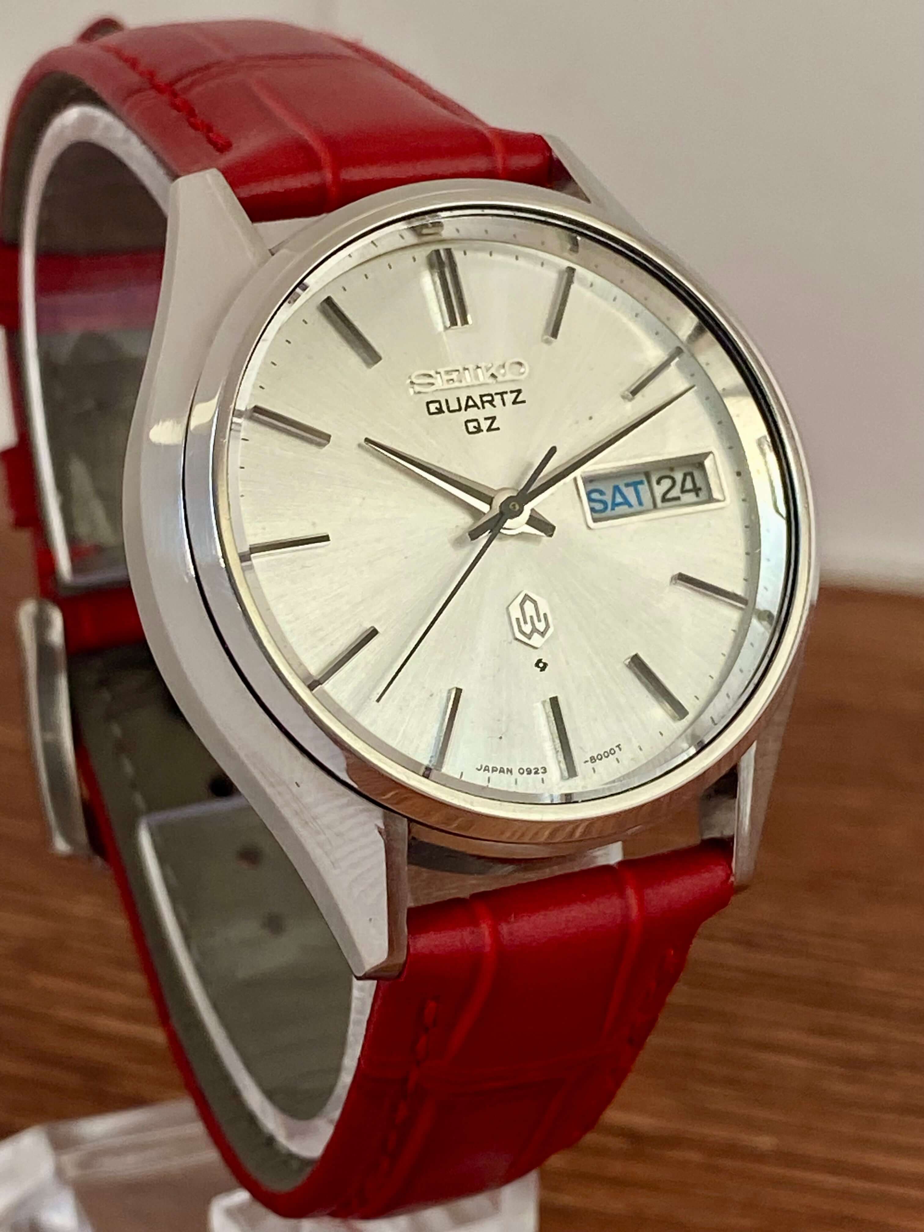 Vintage Seiko Quartz QZ 0923-8000 July 1975 White Sunburst – UK