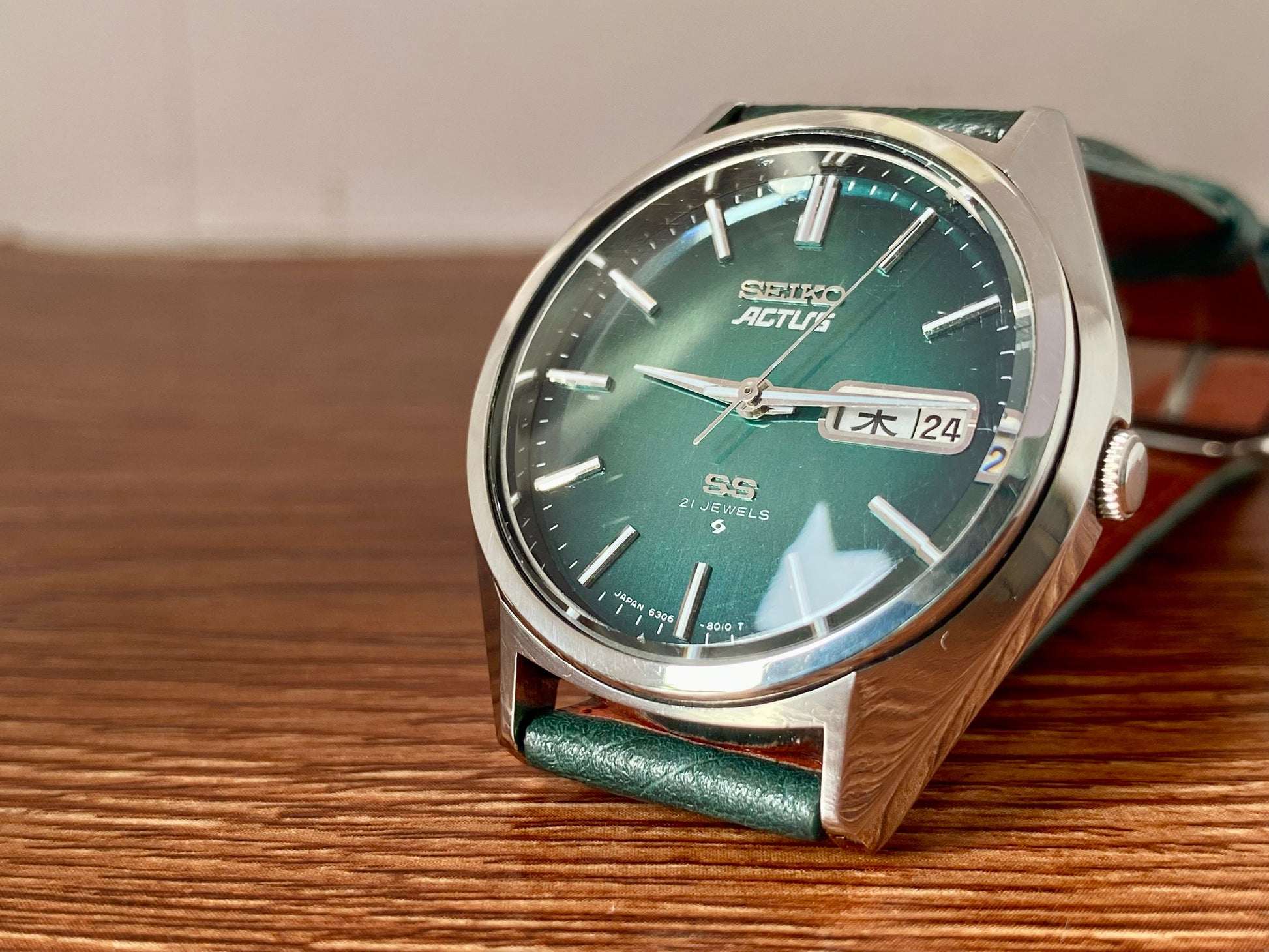 Vintage Seiko Actus SS 6306-8020 SERVICED Auto, Green, September 1976 UK VINTAGE WATCH LTD