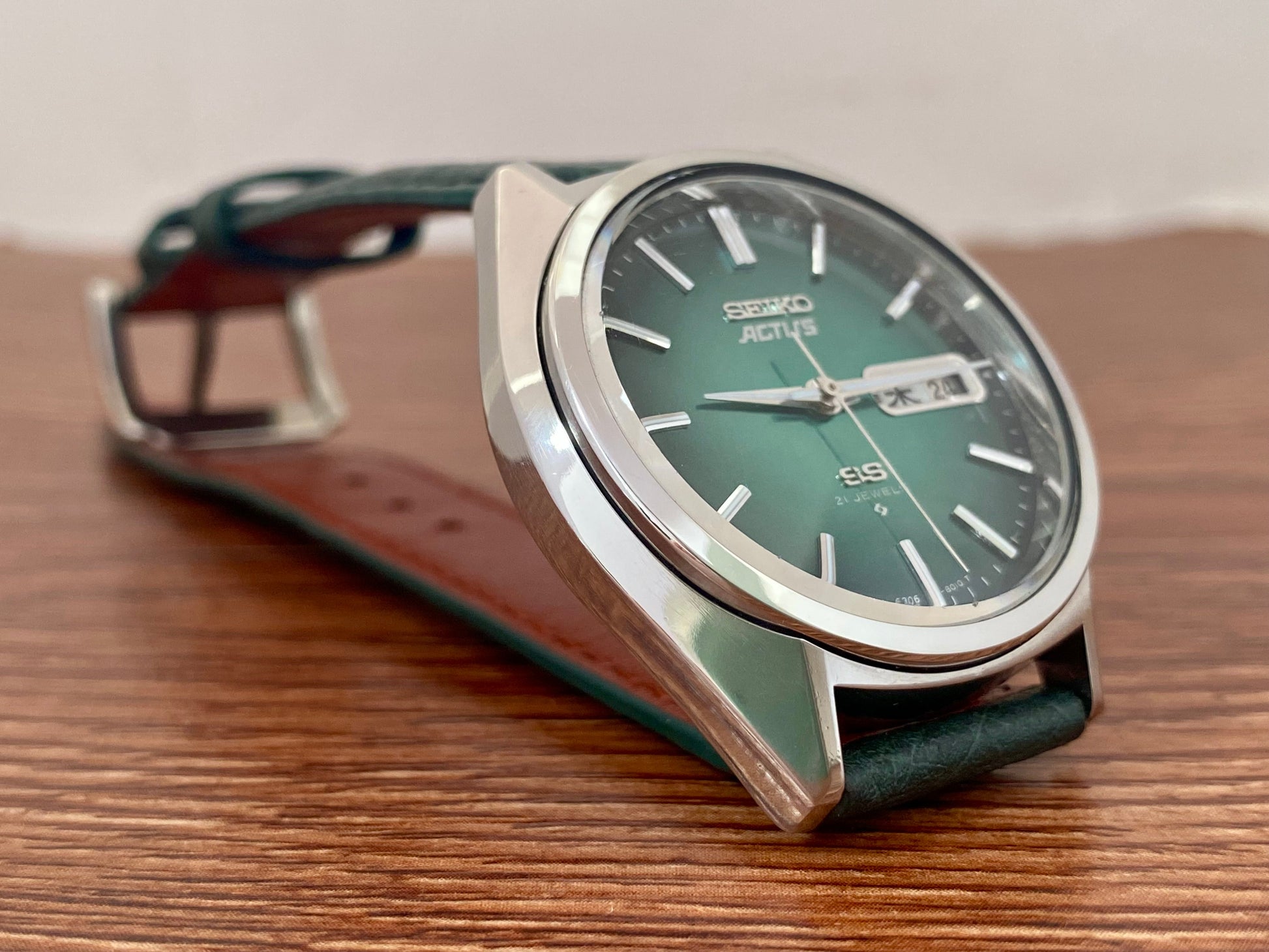 Vintage Seiko Actus SS 6306-8020 SERVICED Auto, Green, September 1976 UK VINTAGE WATCH LTD