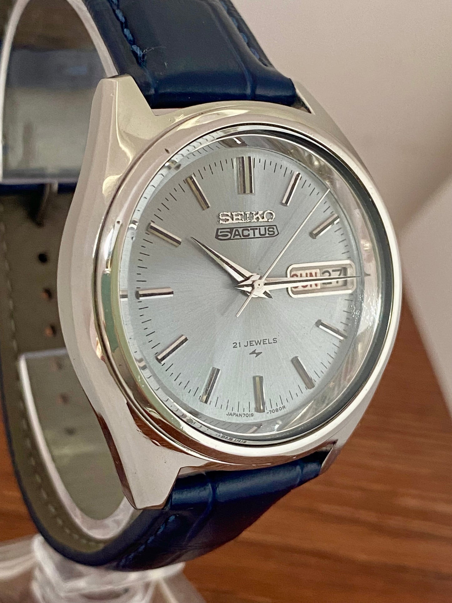 Vintage Seiko 5 Actus 7019-7060 SERVICED Auto, February 1972 UK VINTAGE WATCH LTD