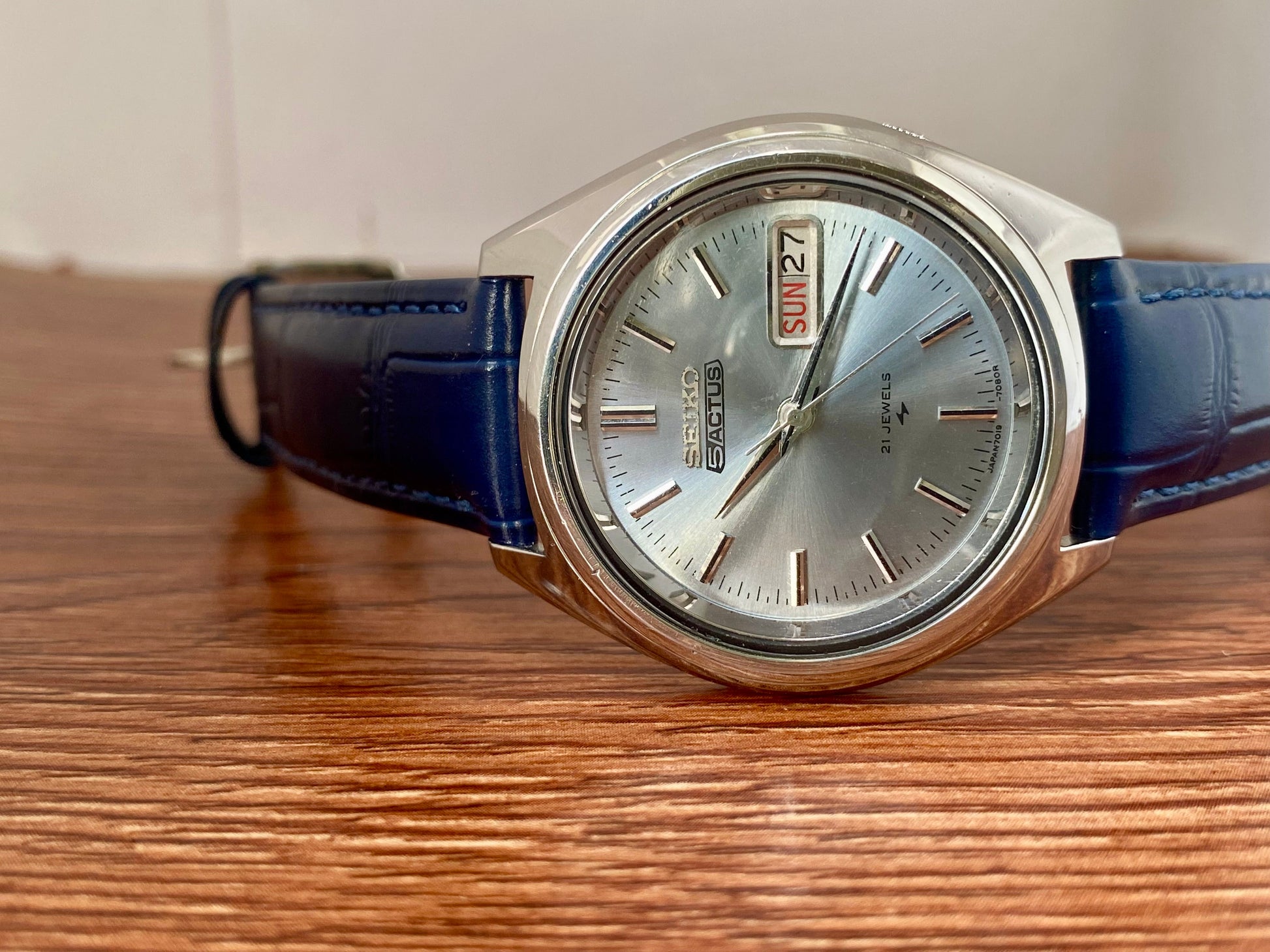 Vintage Seiko 5 Actus 7019-7060 SERVICED Auto, February 1972 UK VINTAGE WATCH LTD