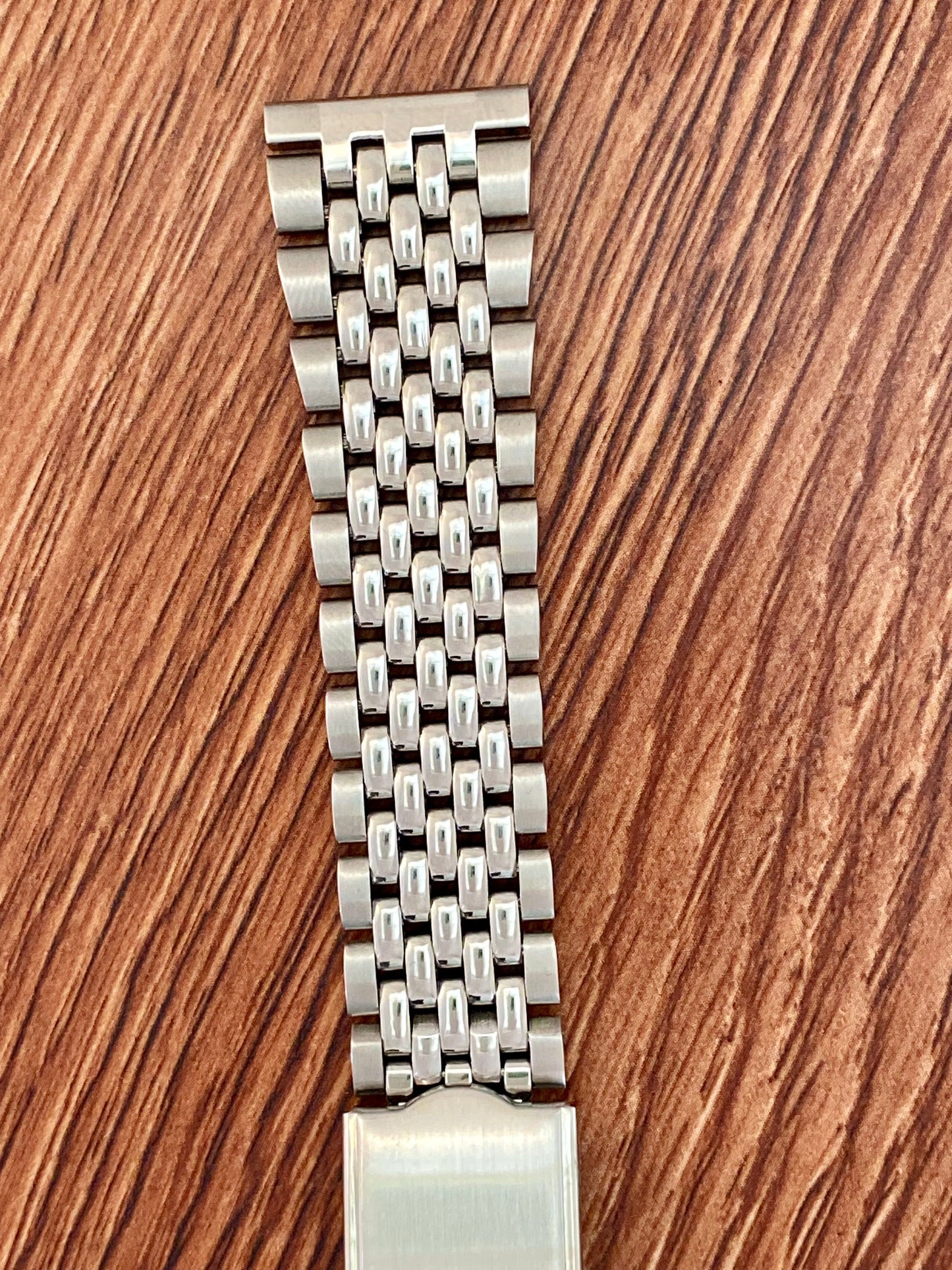 18mm Beads of Rice Watch Bracelet with Straight Ends UK VINTAGE WATCH LTD