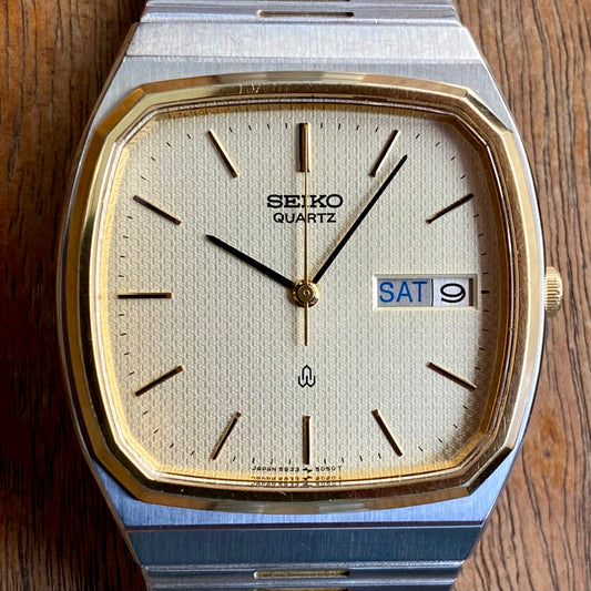 Vintage October 1990 Seiko Quartz Tank 5933-5040 2-Tone Champagne Waffle