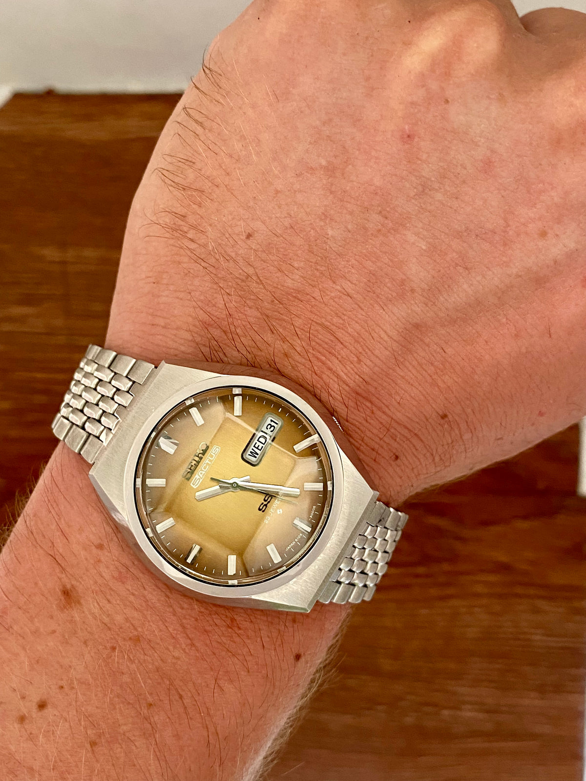 Vintage Seiko 5 Actus 6106-8760 SS SERVICED Amber Dial, August 1975