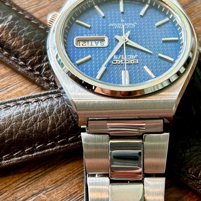 Vintage Seiko Actus Silver Wave 6306-8010 SERVICED, Blue Waffle February 1977 UK VINTAGE WATCH LTD