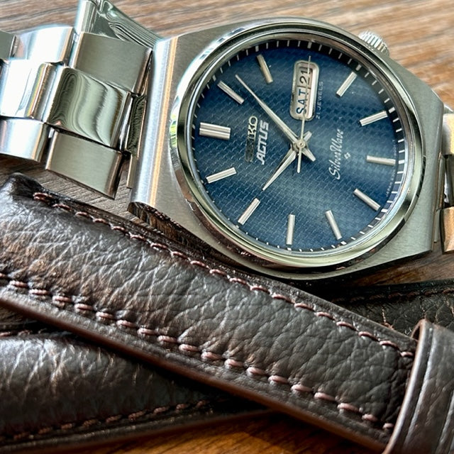 Vintage Seiko Actus Silver Wave 6306-8010 SERVICED, Blue Waffle February 1977 UK VINTAGE WATCH LTD