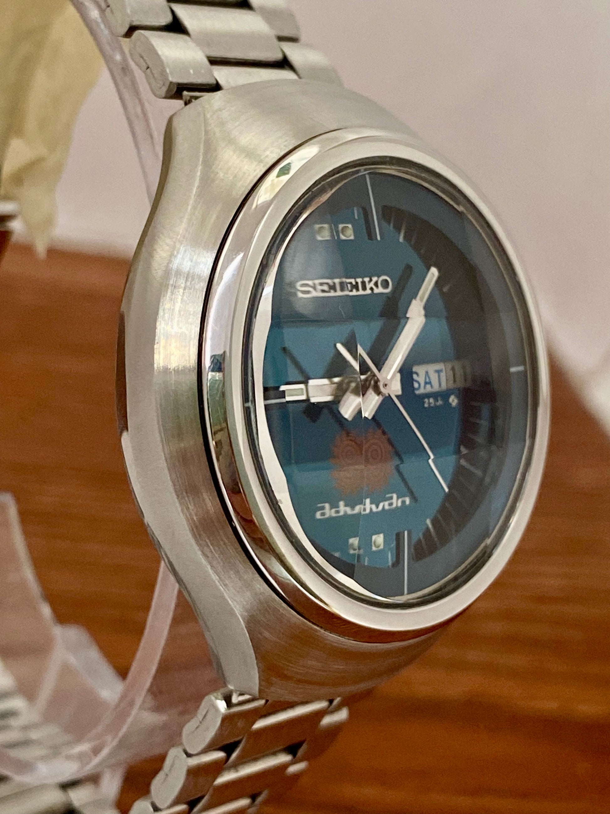 Rare Seiko Advan 6106-7680 Ocean Blue Dial, SERVICED Auto, May 1973 UK VINTAGE WATCH LTD