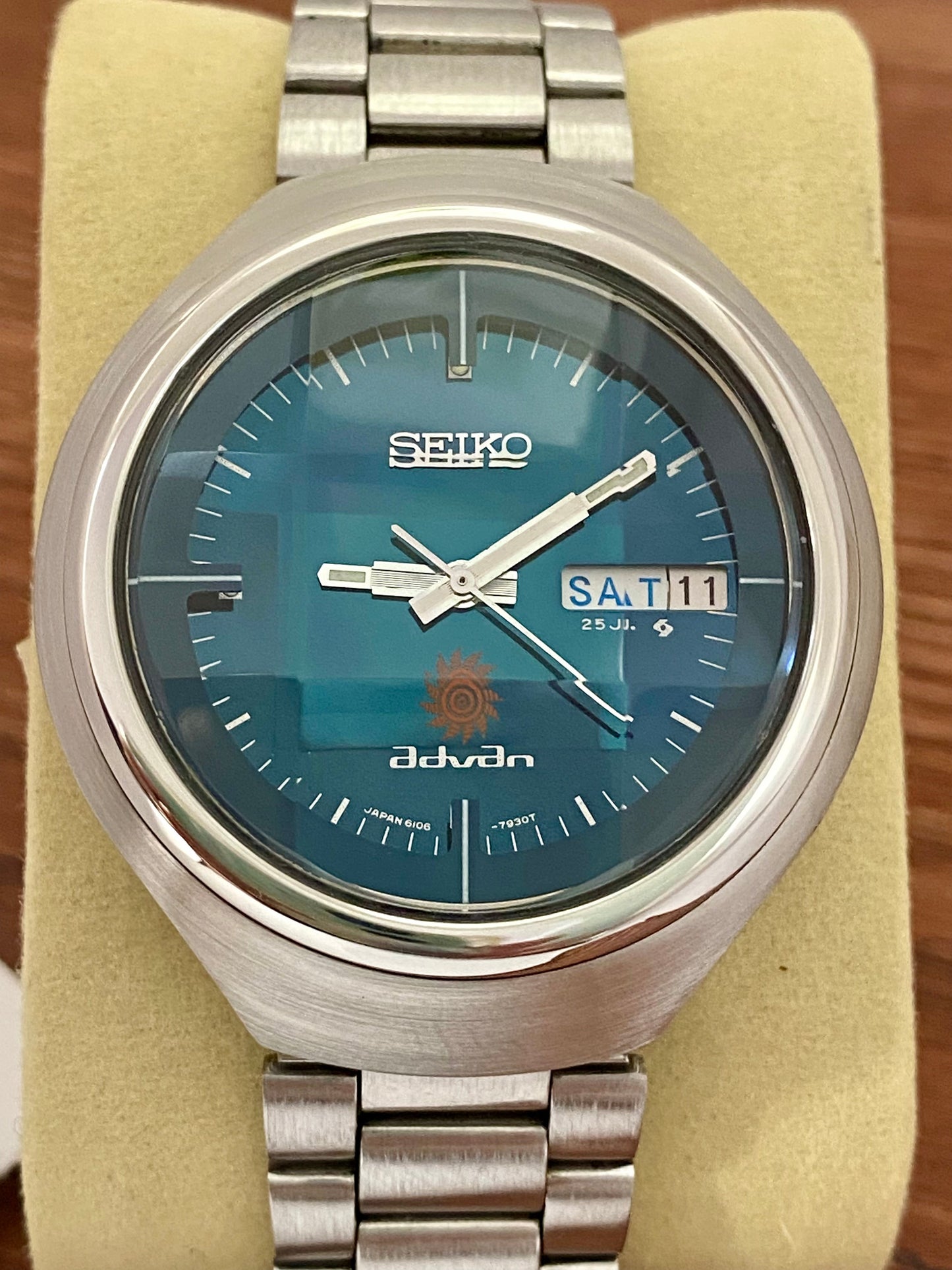 Rare Seiko Advan 6106-7680 Ocean Blue Dial, SERVICED Auto, May 1973 UK VINTAGE WATCH LTD