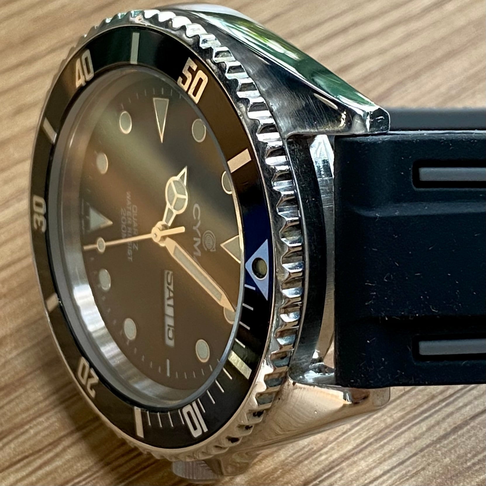 Vintage Cyma Quartz Dive Watch 43mm “Baby Submariner” Ref. 9111 ETA 955.422 UK VINTAGE WATCH LTD