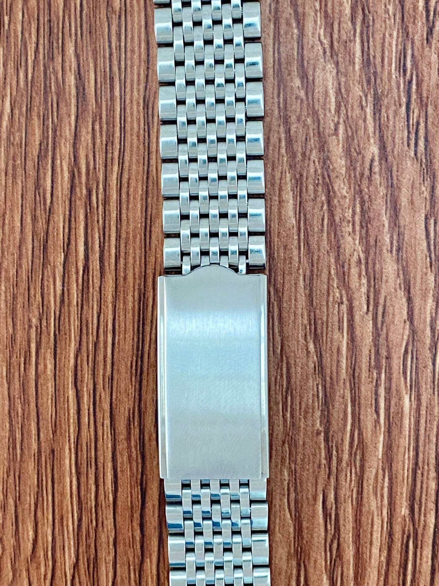 18mm Stainless Steel Solid Beads Of Rice Watch Bracelet, Short Curved-End UK VINTAGE WATCH LTD
