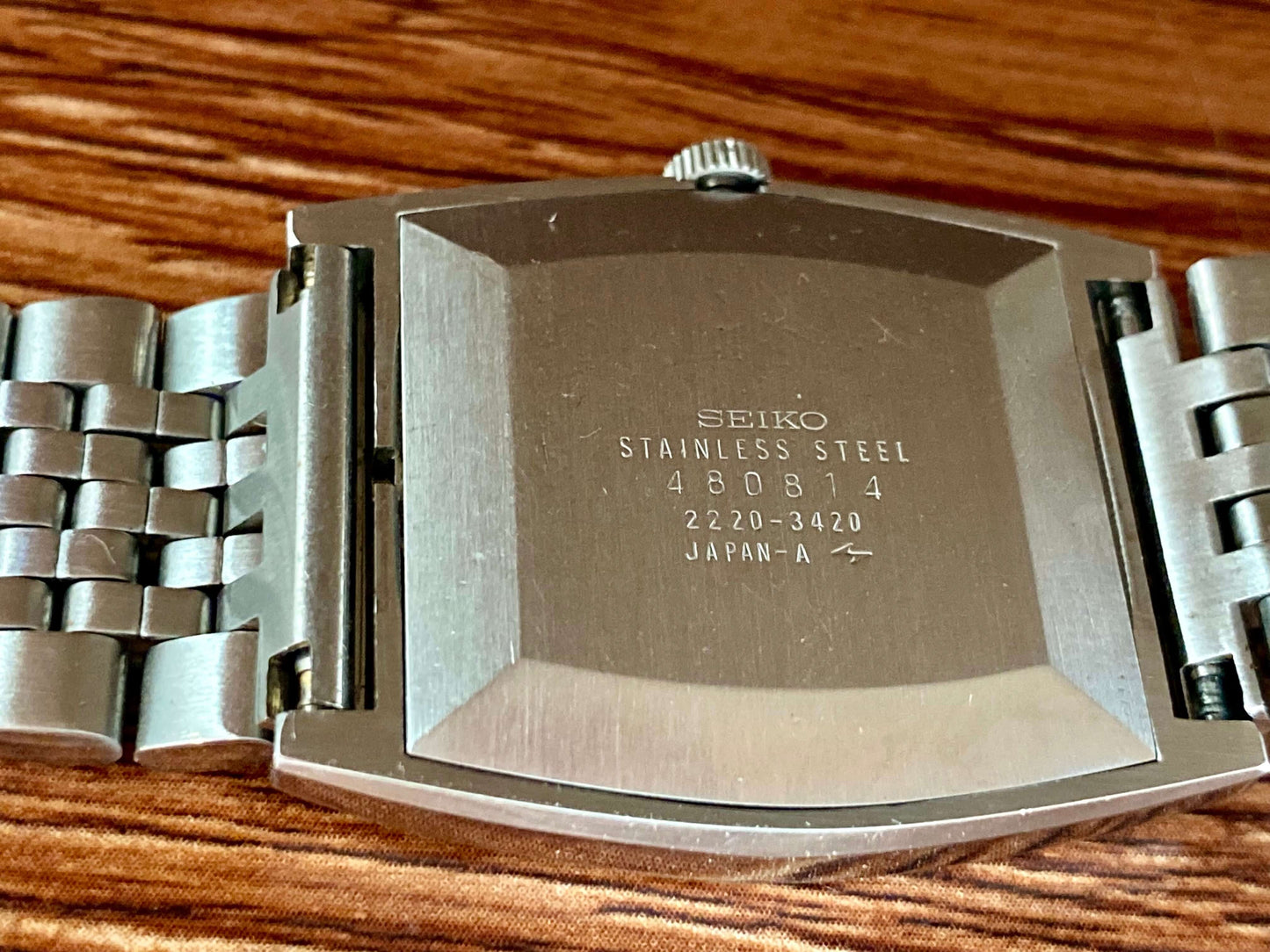 Vintage Seiko 2220-3420 Chariot August 1974 Hand Wind, Hi-Beat UK VINTAGE WATCH LTD