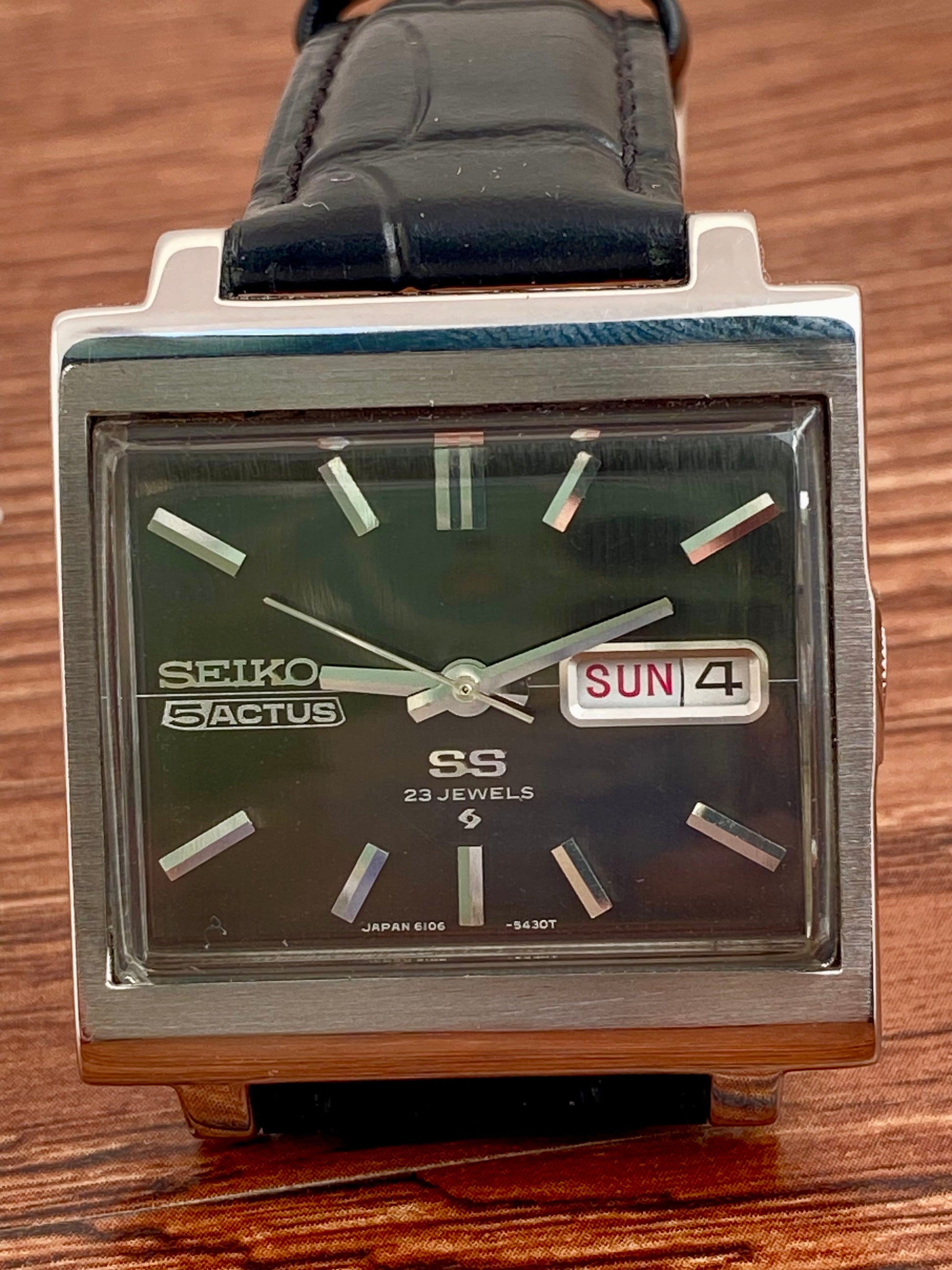 Seiko 5 Actus SS 6106-5440 TV Screen, SERVICED Auto, October 1970 UK VINTAGE WATCH LTD