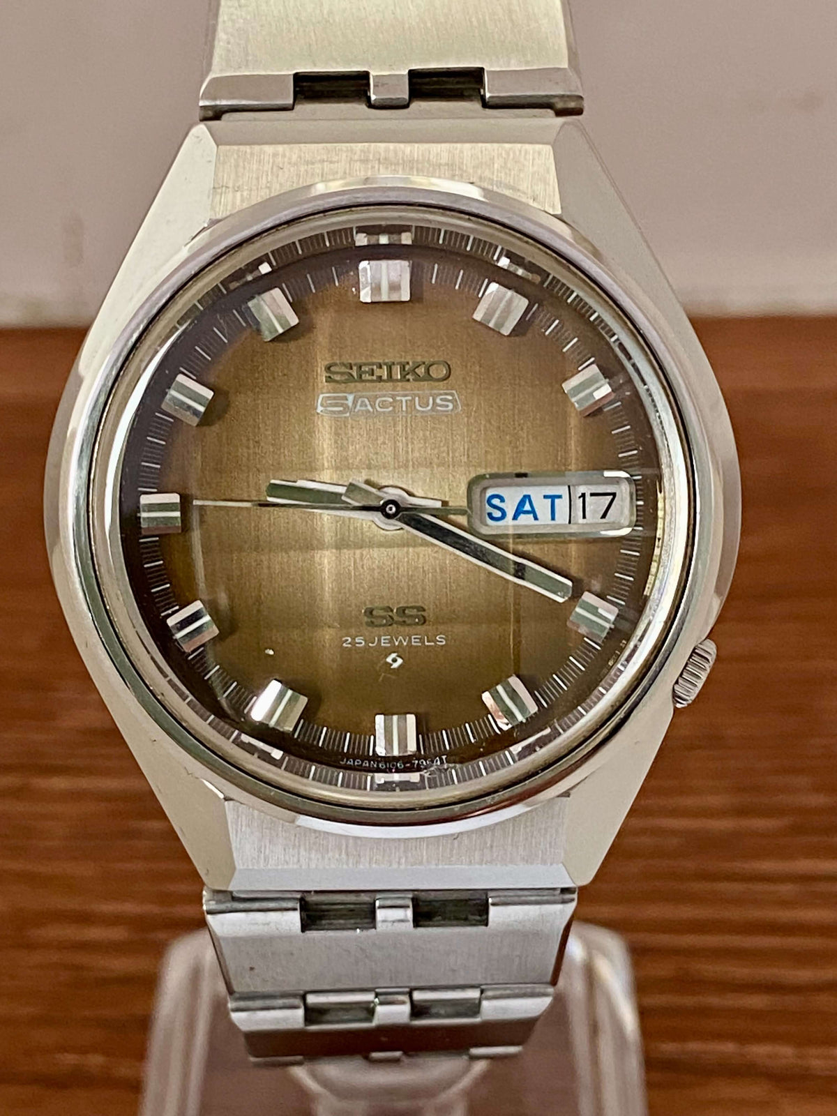 Vintage Seiko 5 Actus 6106-7690 SS SERVICED Brown Dial, February 1975