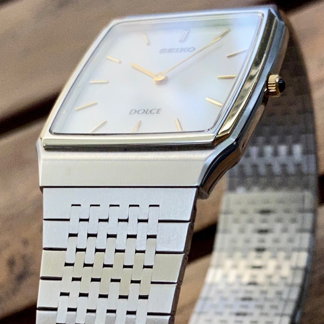 Vintage Seiko Dolce Quartz  8N40-5080 Tapestry Dial, December 1992 UK VINTAGE WATCH LTD