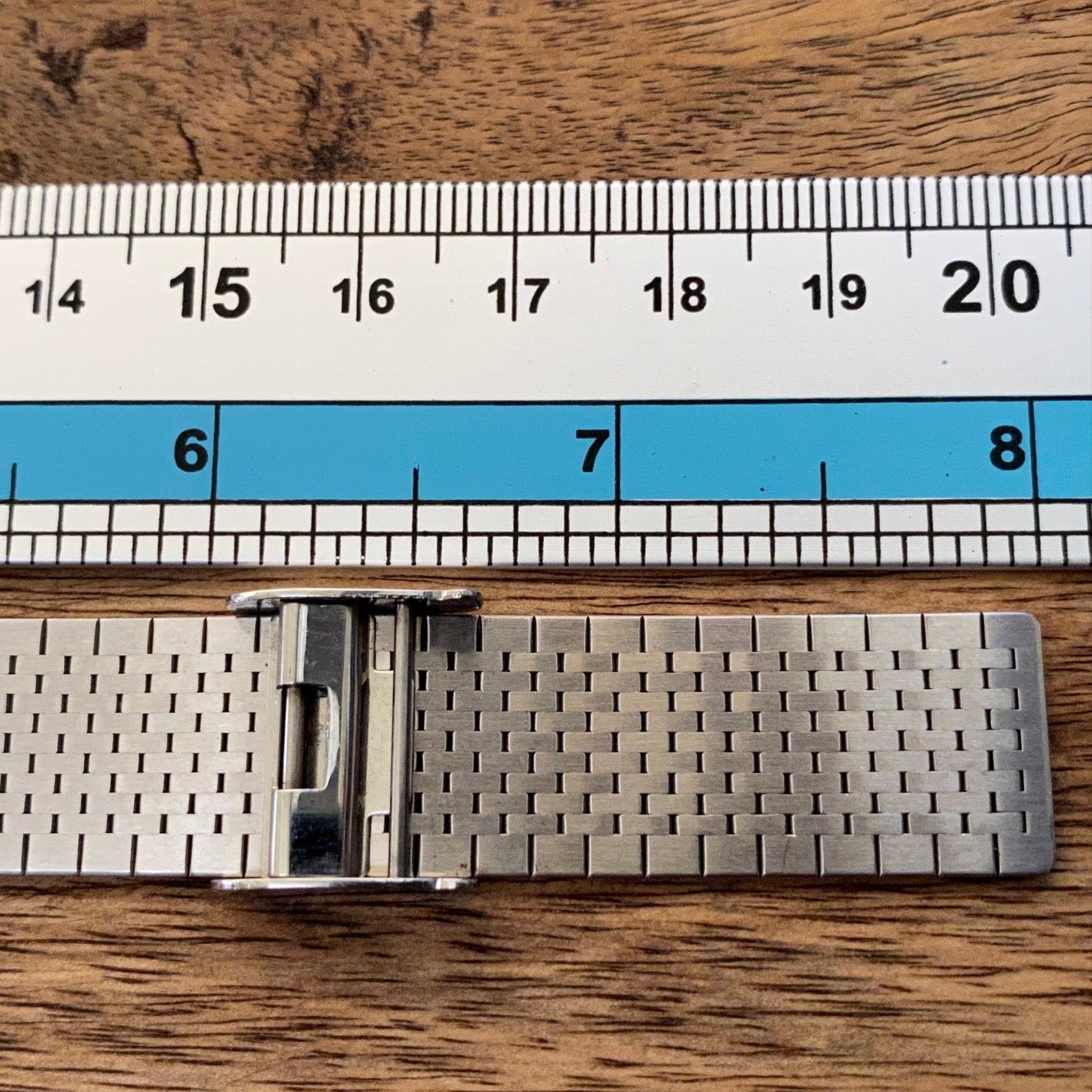 Vintage Seiko Dolce Quartz  8N40-5080 Tapestry Dial, December 1992 UK VINTAGE WATCH LTD