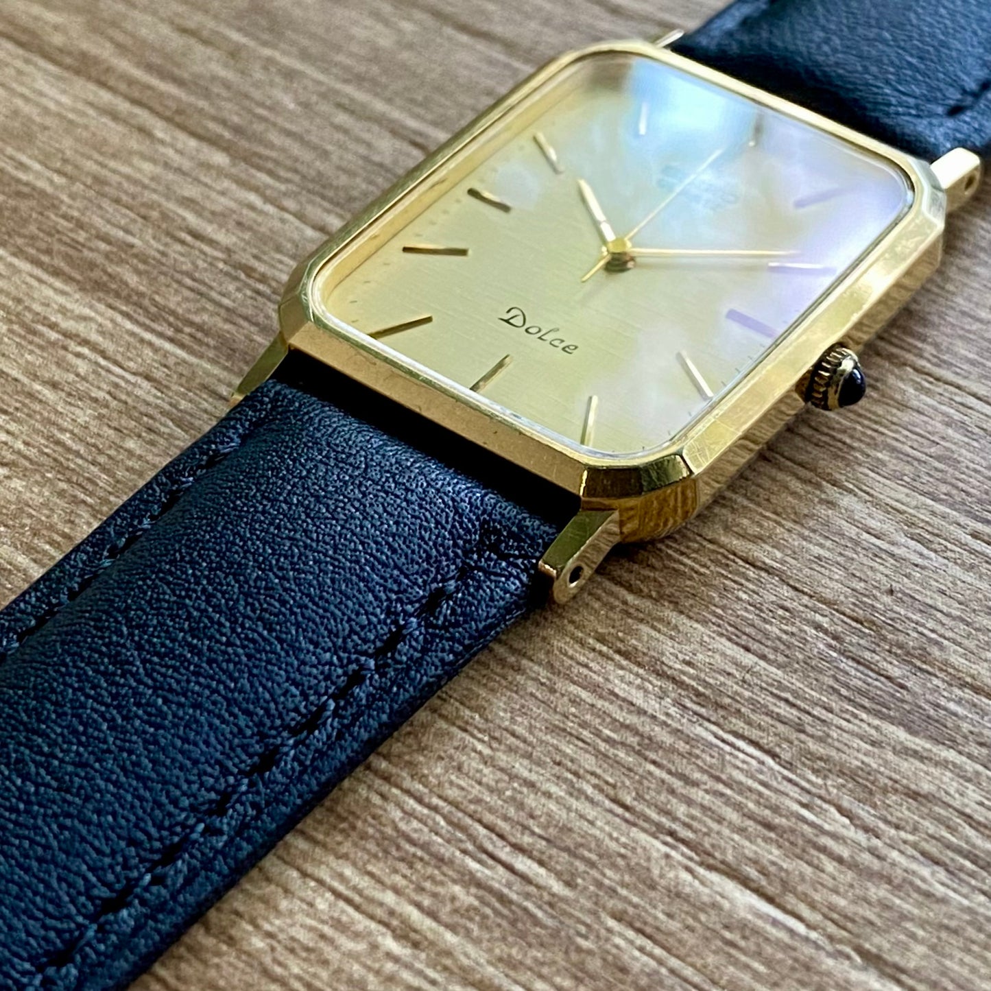 Vintage January 1997 Seiko Quartz Dolce 7731-5240 Tank - Champagne Linen Dial
