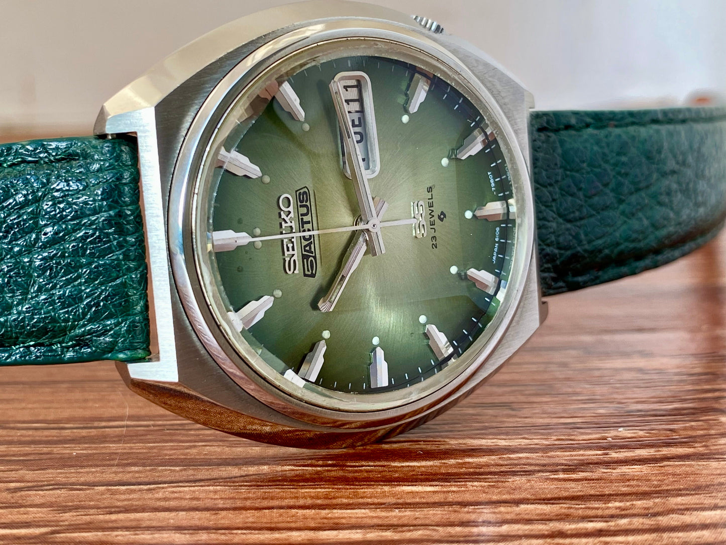 Seiko 5 Actus SS 6106-7700 Green SERVICED Auto, February 1974 UK VINTAGE WATCH LTD