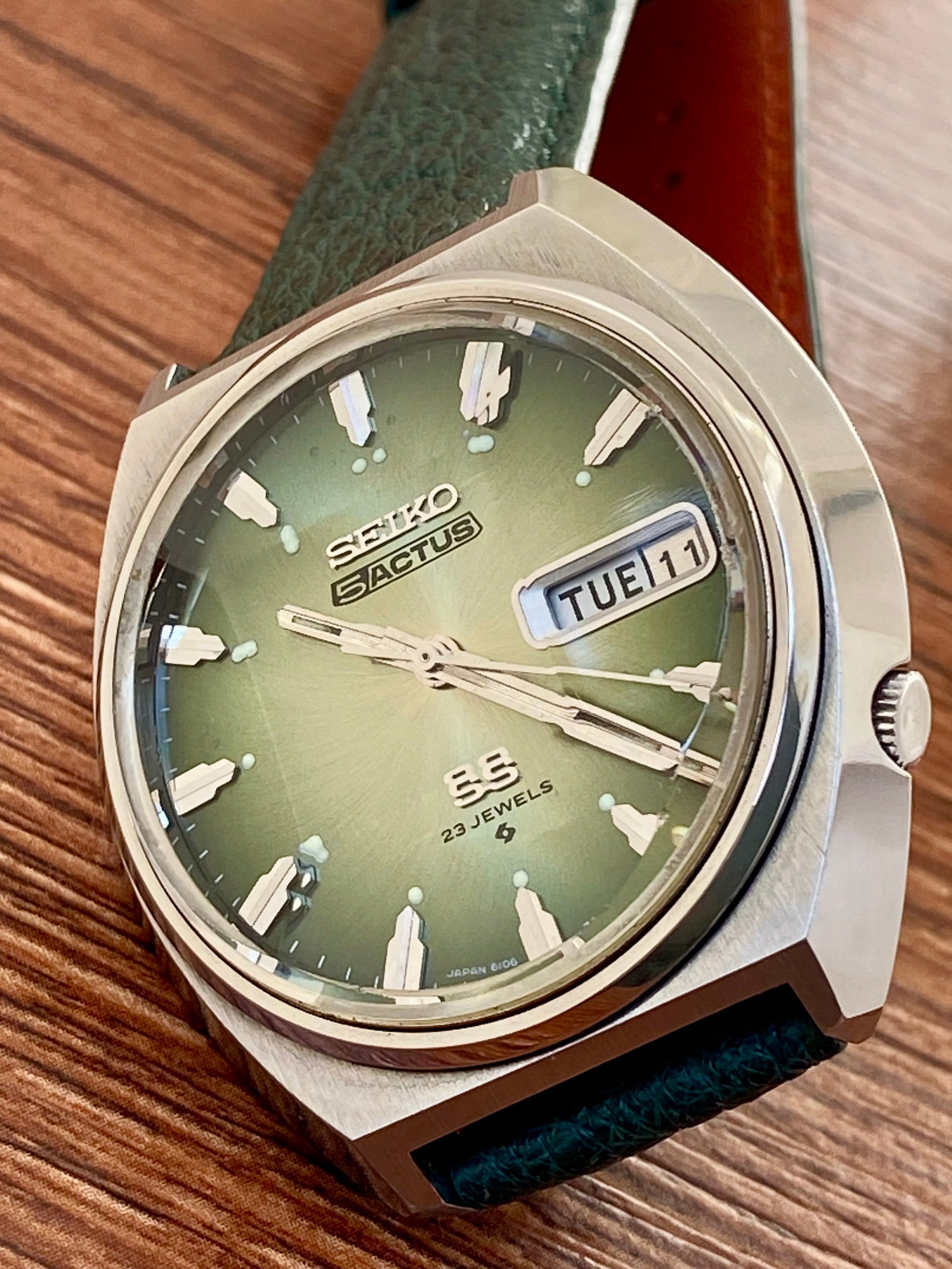 Seiko 5 Actus SS 6106-7700 Green SERVICED Auto, February 1974 UK VINTAGE WATCH LTD