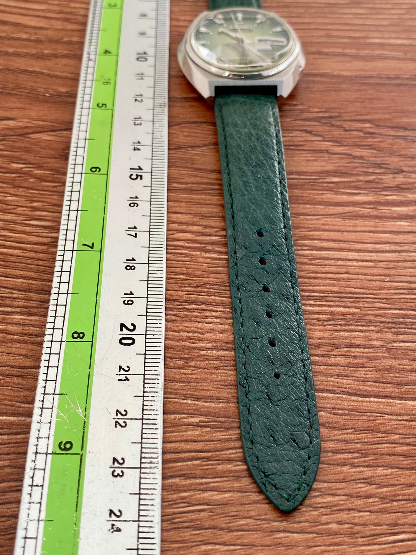 Seiko 5 Actus SS 6106-7700 Green SERVICED Auto, February 1974 UK VINTAGE WATCH LTD
