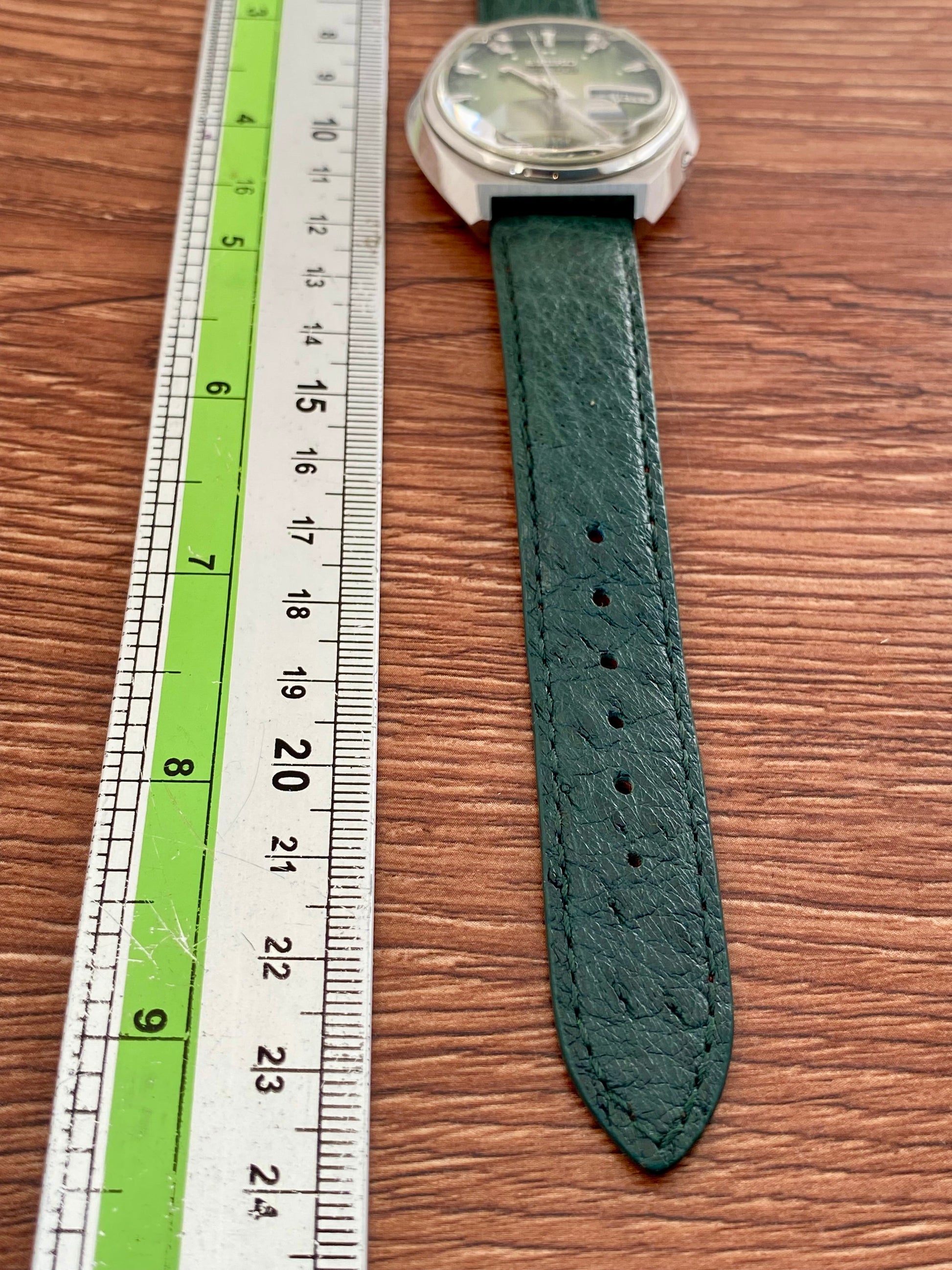 Seiko 5 Actus SS 6106-7700 Green SERVICED Auto, February 1974 UK VINTAGE WATCH LTD