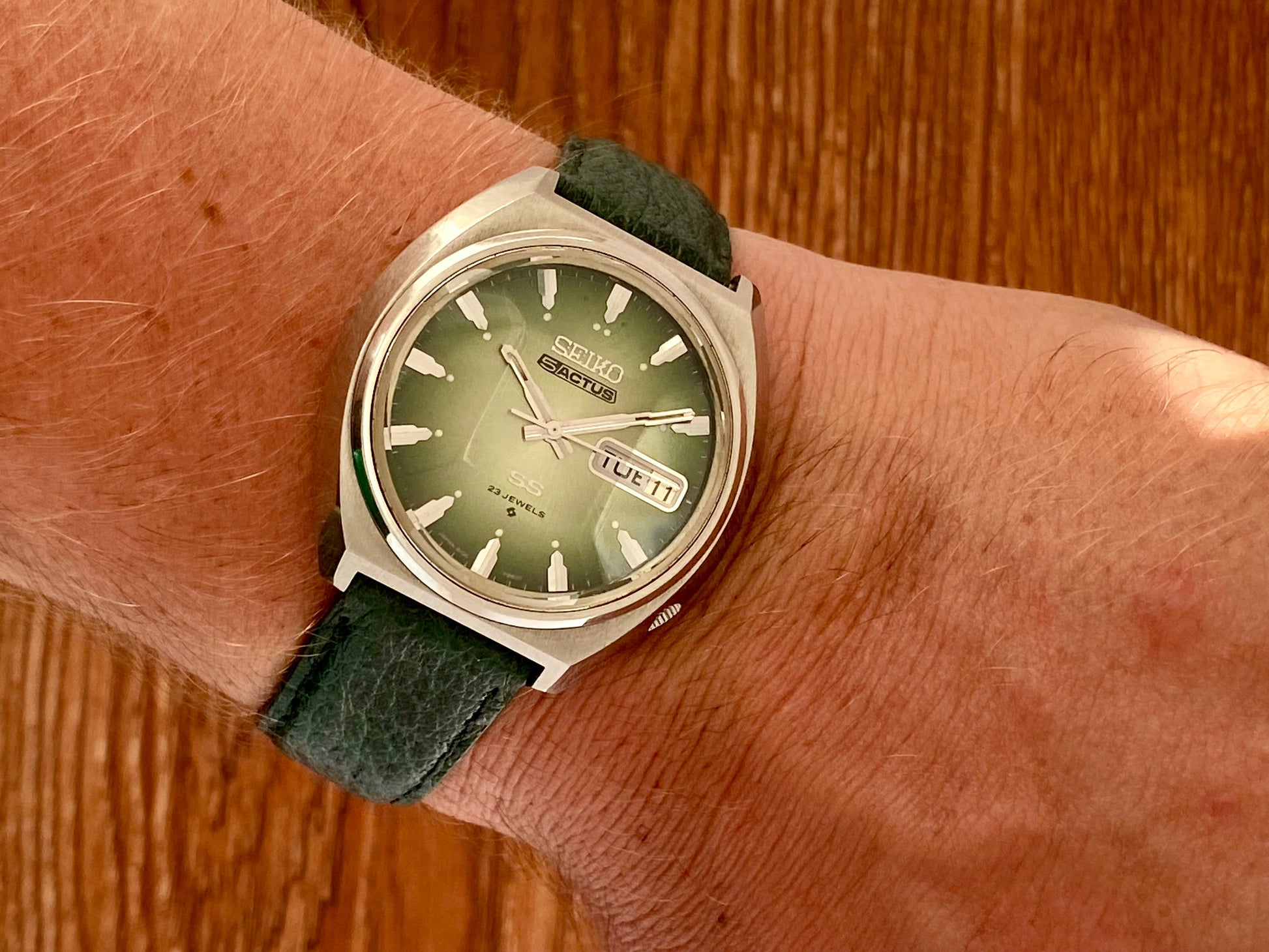 Seiko 5 Actus SS 6106-7700 Green SERVICED Auto, February 1974 UK VINTAGE WATCH LTD