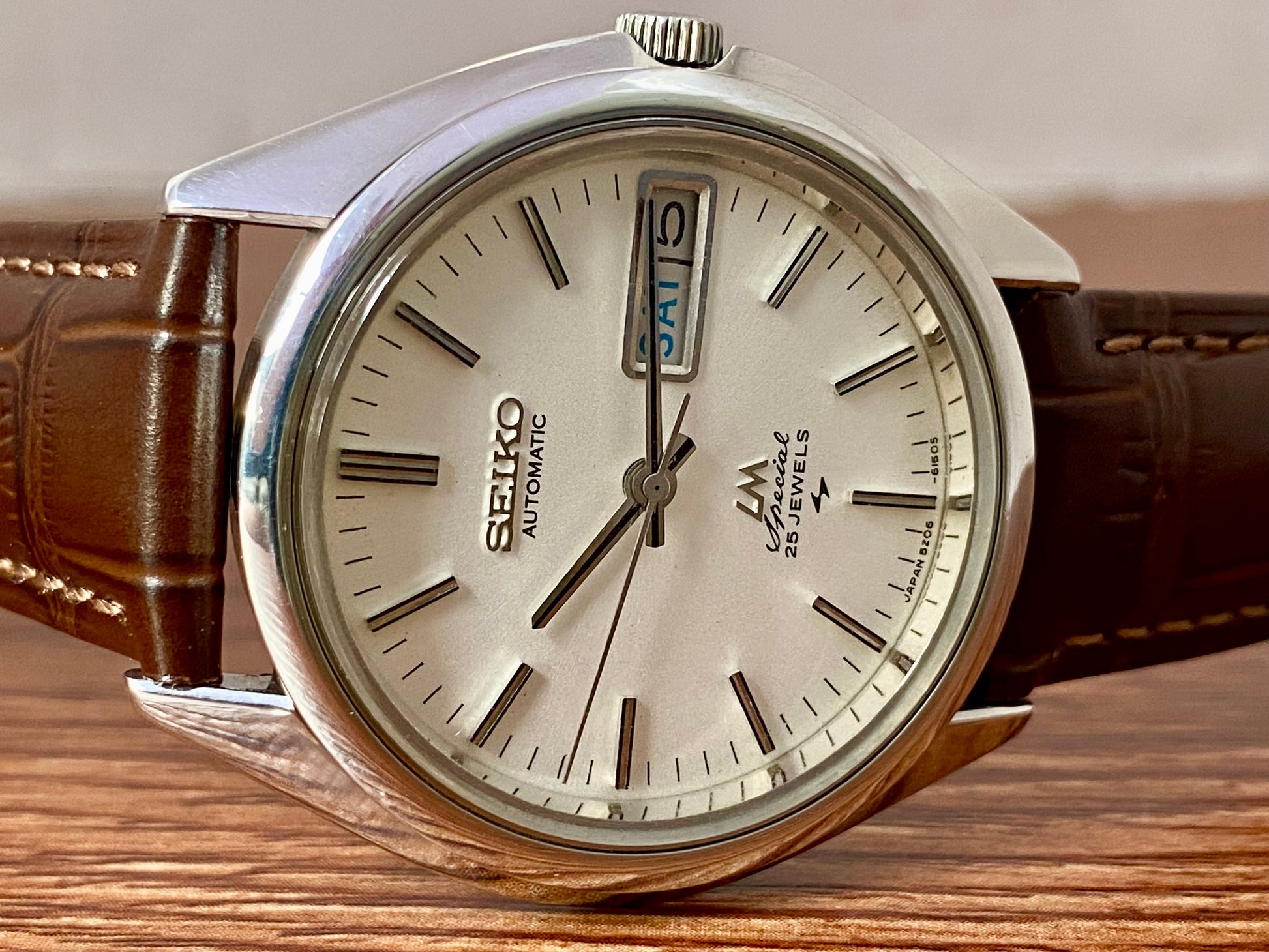 Vintage Seiko Lord Matic Special 5206-6130 Serviced Automatic, October 1972 UK VINTAGE WATCH LTD