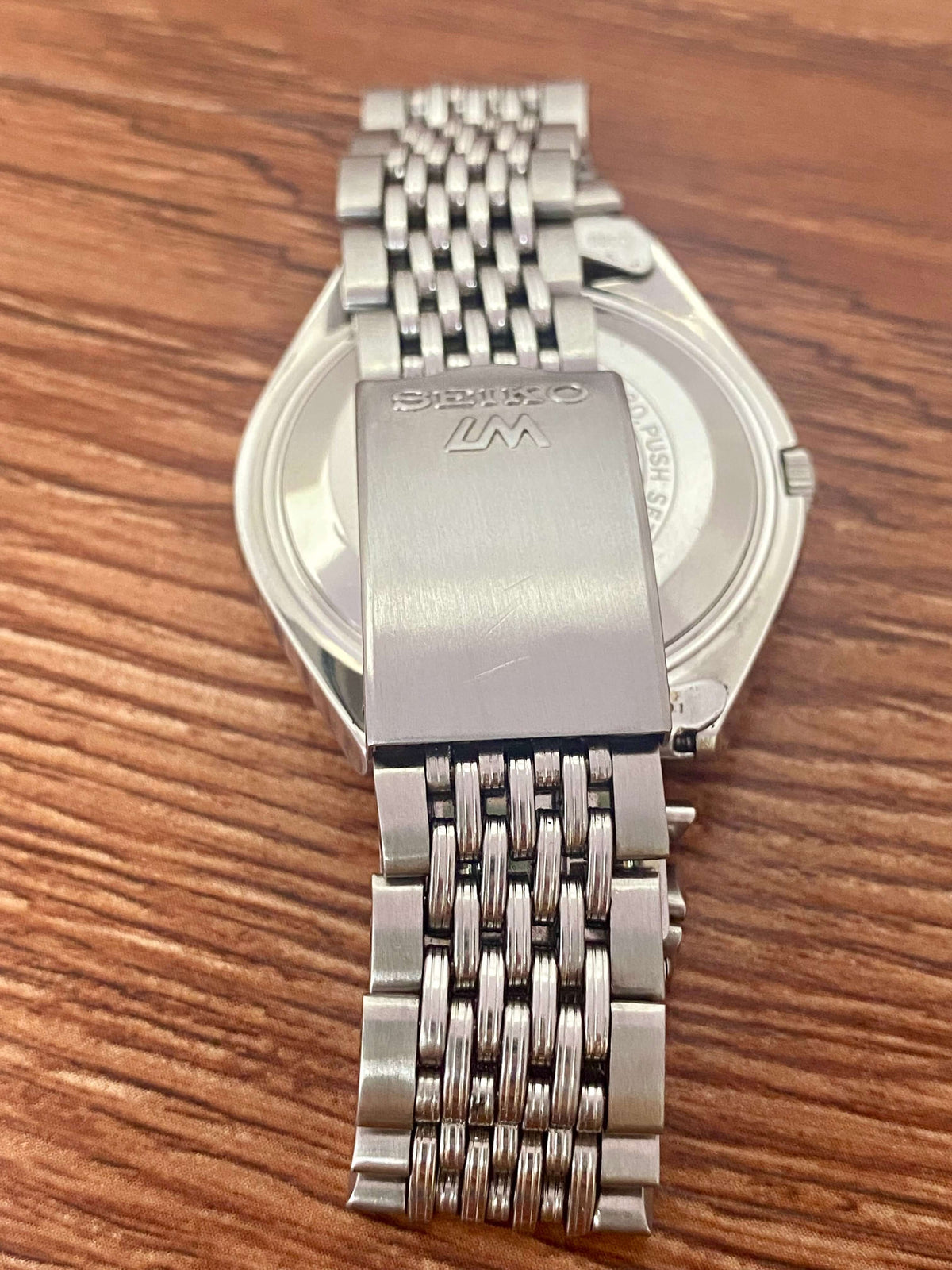 Vintage Seiko Lord Matic 5606-7010 watch back and bracelet showing original design and craftsmanship.