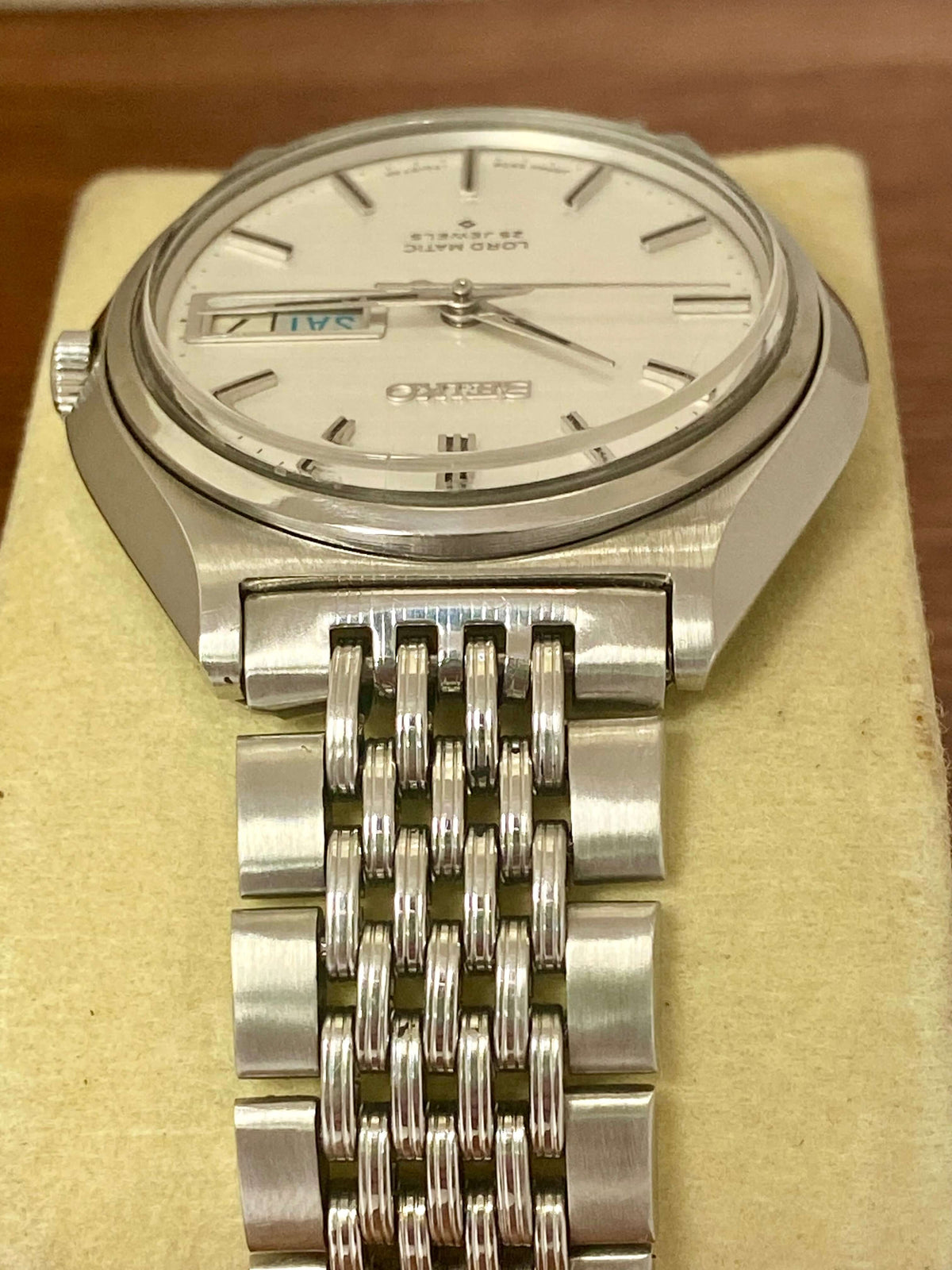 Vintage Seiko Lord Matic 5606-7010 - Serviced Automatic Watch, May 1968, Original White Linen Dial