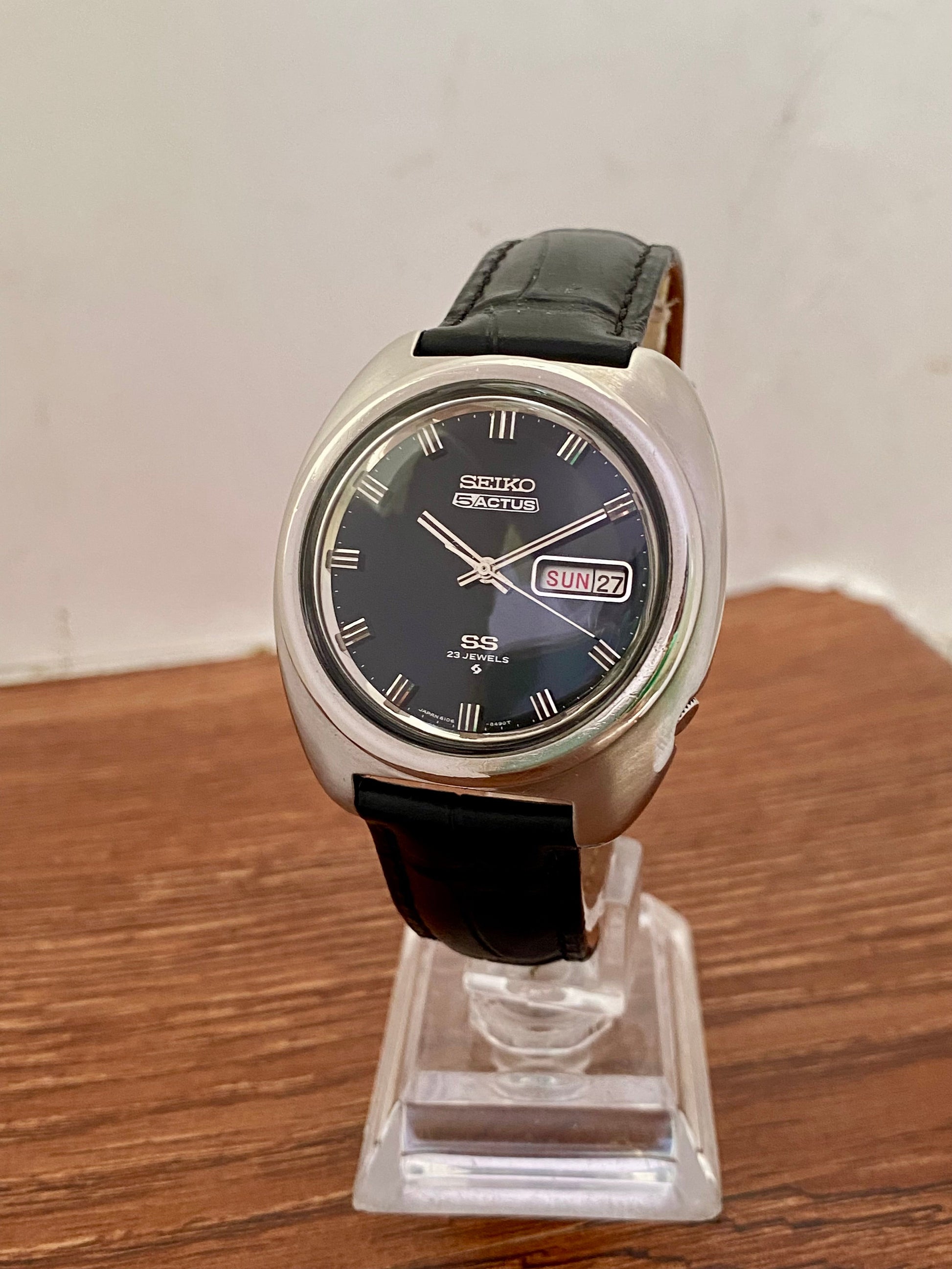 Vintage Seiko 5 Actus SS 6106-8450 Black SERVICED Automatic December 1969 UK VINTAGE WATCH LTD