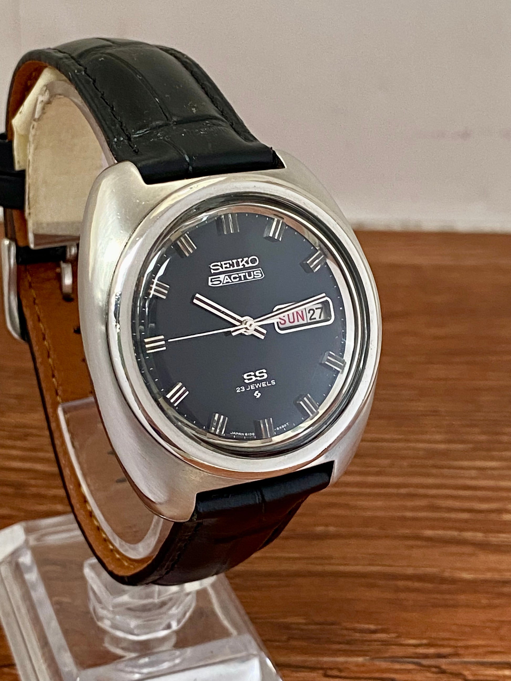 Vintage Seiko 5 Actus SS 6106-8450 Black SERVICED Automatic December 1969 UK VINTAGE WATCH LTD
