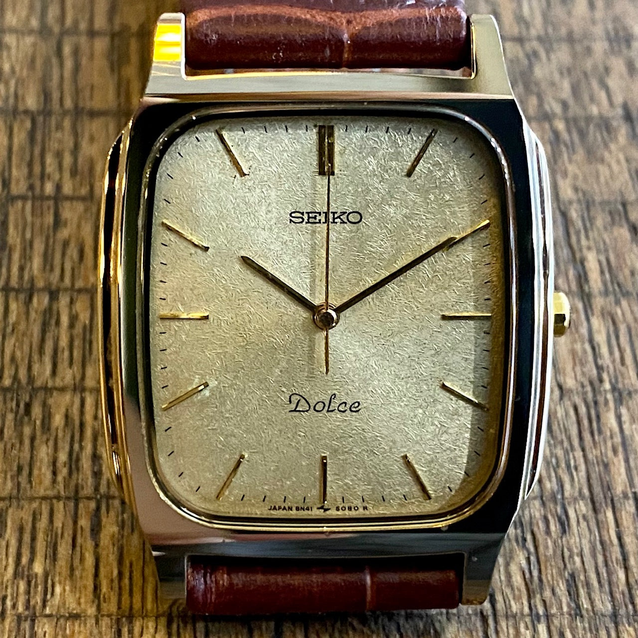 Vintage Seiko Quartz Dolce Tank 8N41-5070, Tungsten, May 1990 UK VINTAGE WATCH LTD