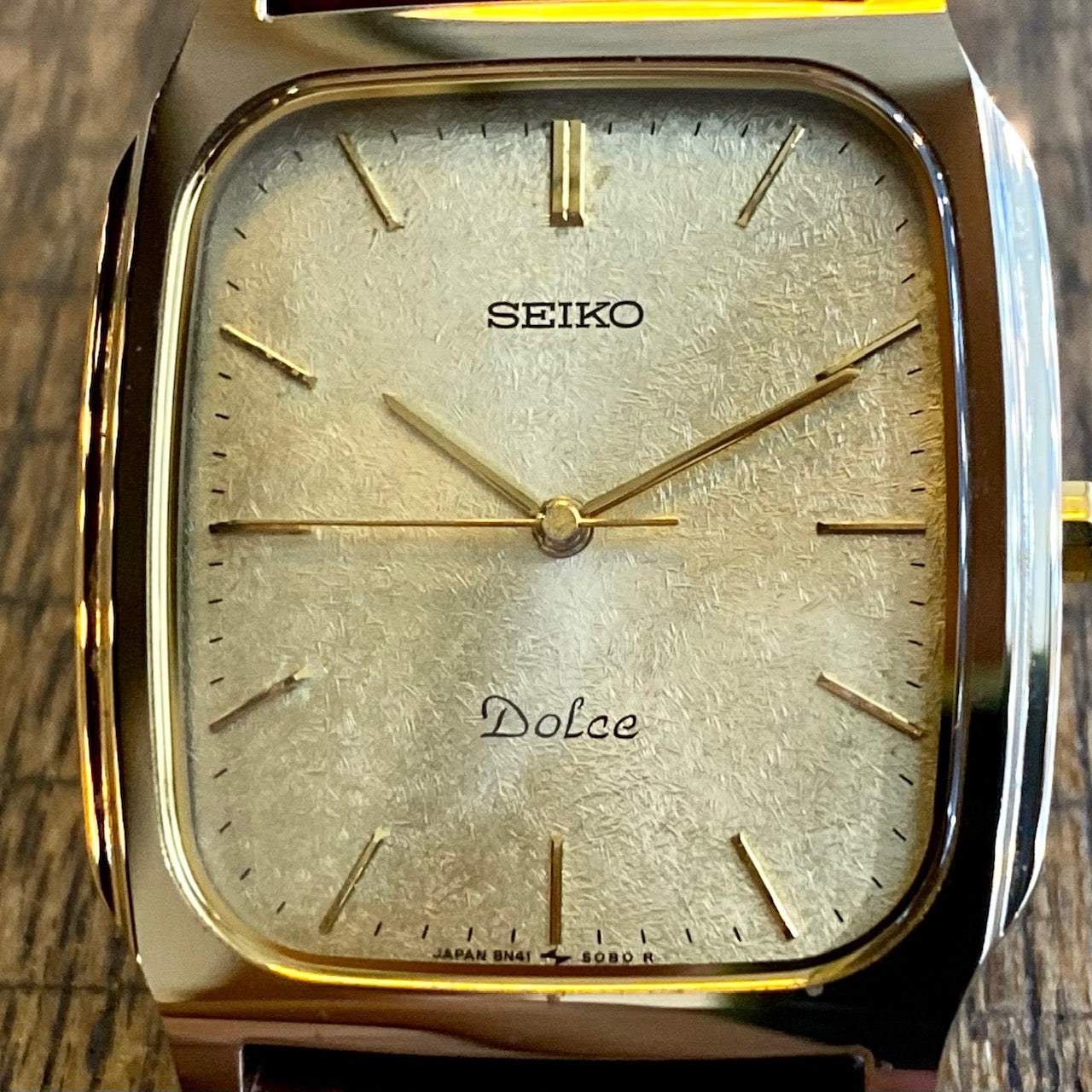 Vintage Seiko Quartz Dolce Tank 8N41-5070, Tungsten, May 1990 UK VINTAGE WATCH LTD