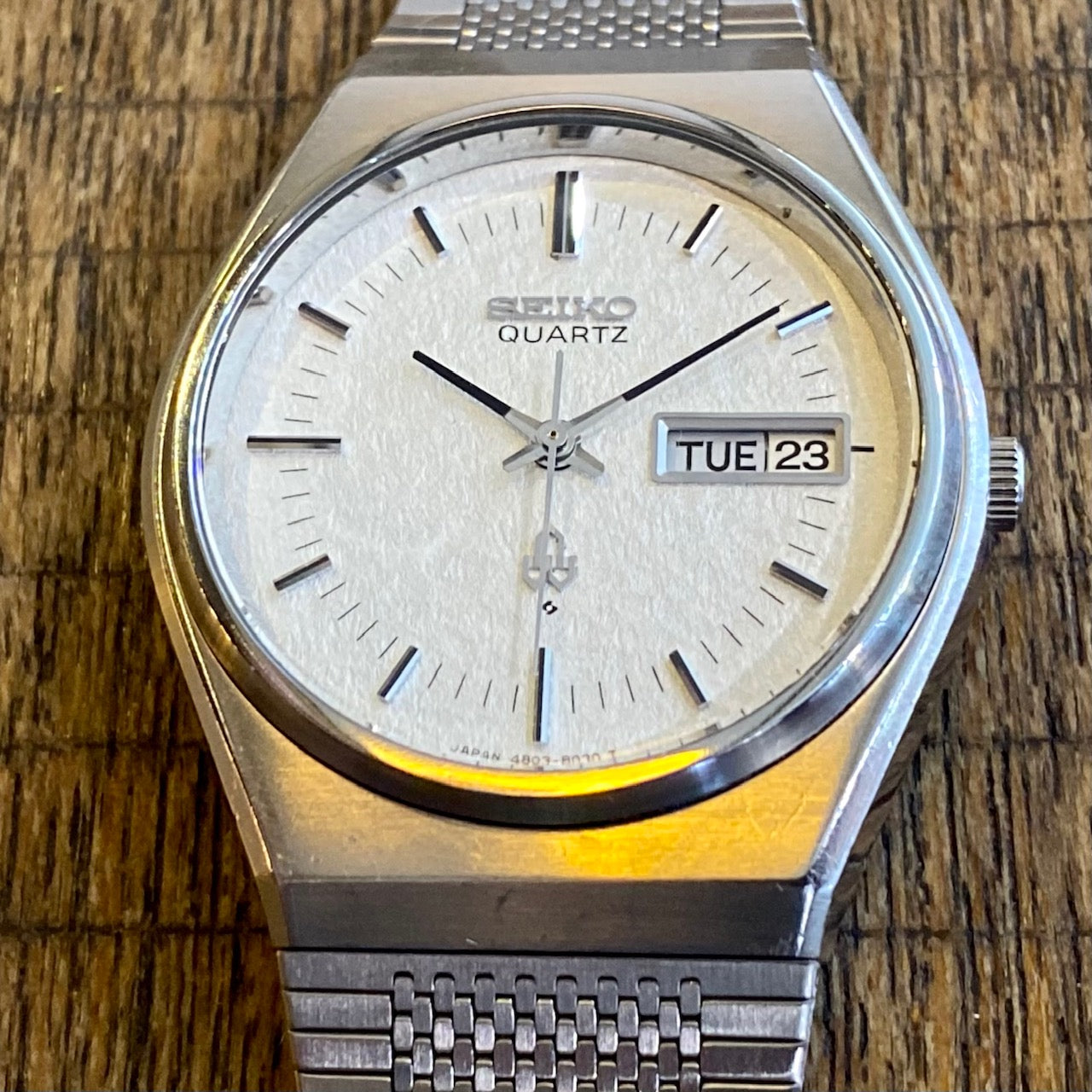 Vintage Seiko Quartz Snowflake Day/Date 4803-8010 June 1976 UK VINTAGE WATCH LTD