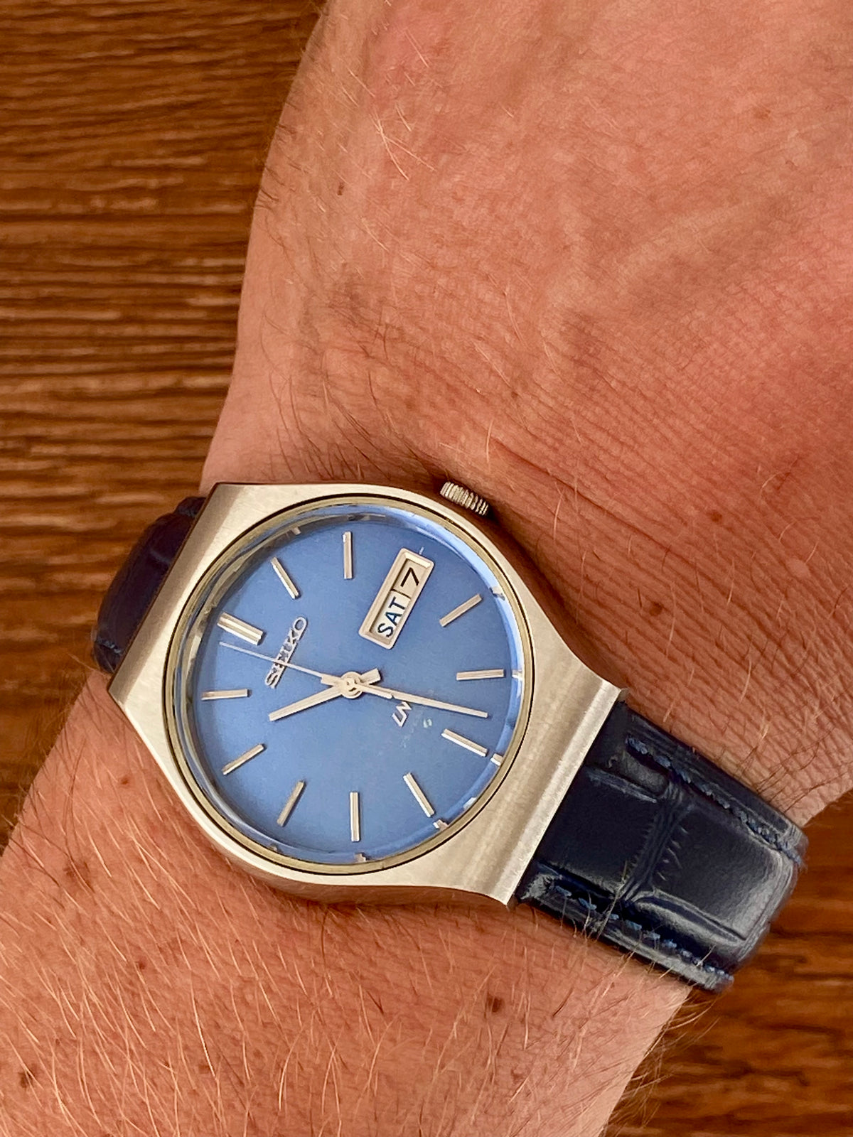 Vintage Seiko Lord Matic 5606-8100 Serviced Blue Tosca, October 1975