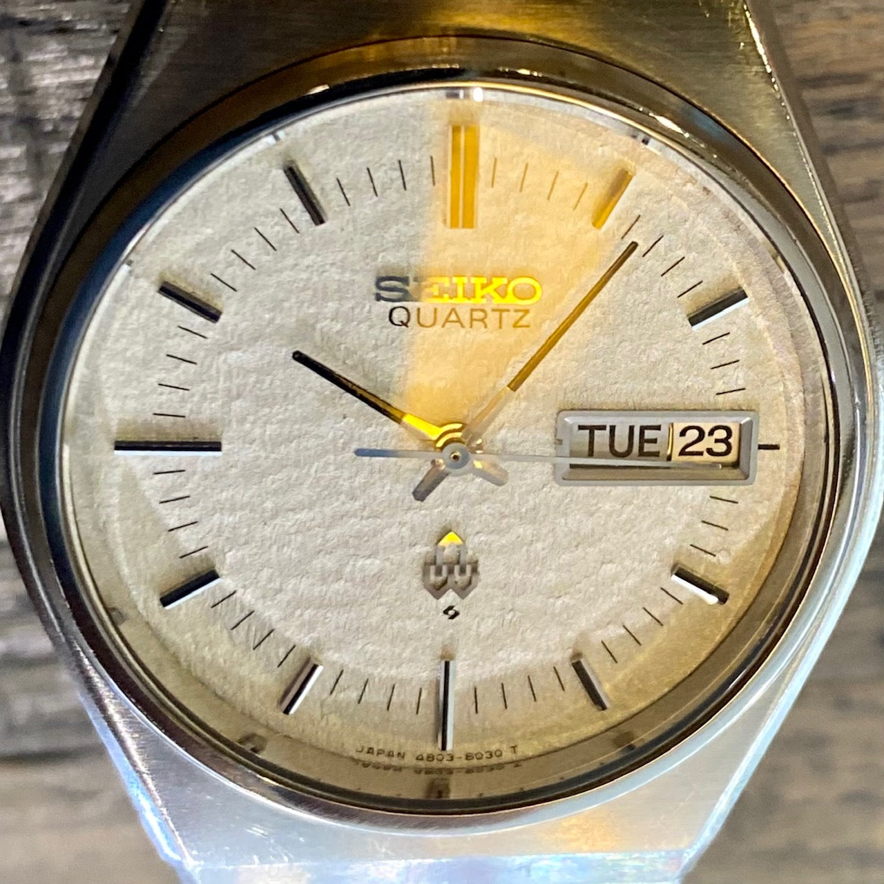 Vintage Seiko Quartz Snowflake Day/Date 4803-8010 June 1976 UK VINTAGE WATCH LTD