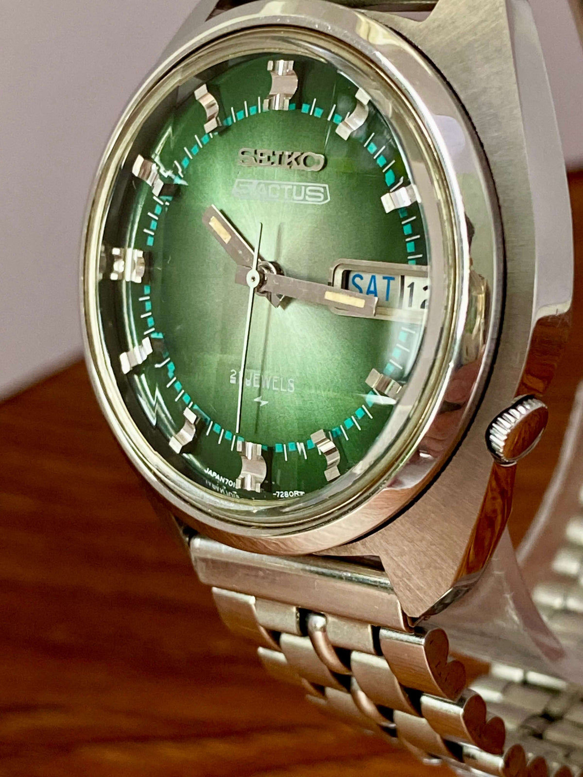 ساعة Seiko 5 Actus عتيقة 7019-7210، زرقاء، خضعت للصيانة، أوتوماتيكية، يناير 1974