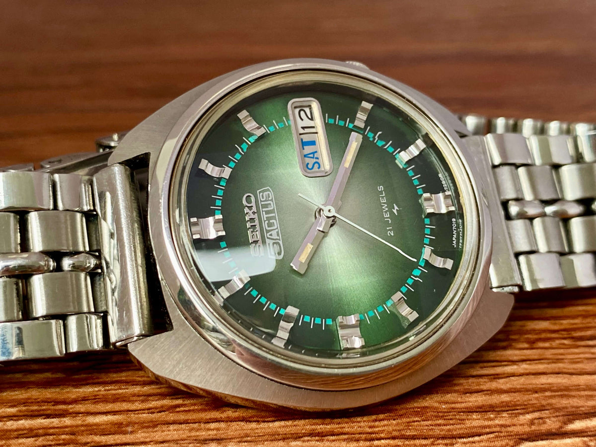 ساعة Seiko 5 Actus عتيقة 7019-7210، زرقاء، خضعت للصيانة، أوتوماتيكية، يناير 1974