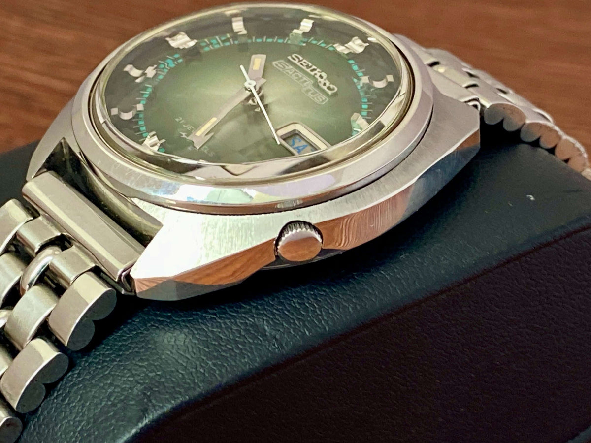 ساعة Seiko 5 Actus عتيقة 7019-7210، زرقاء، خضعت للصيانة، أوتوماتيكية، يناير 1974