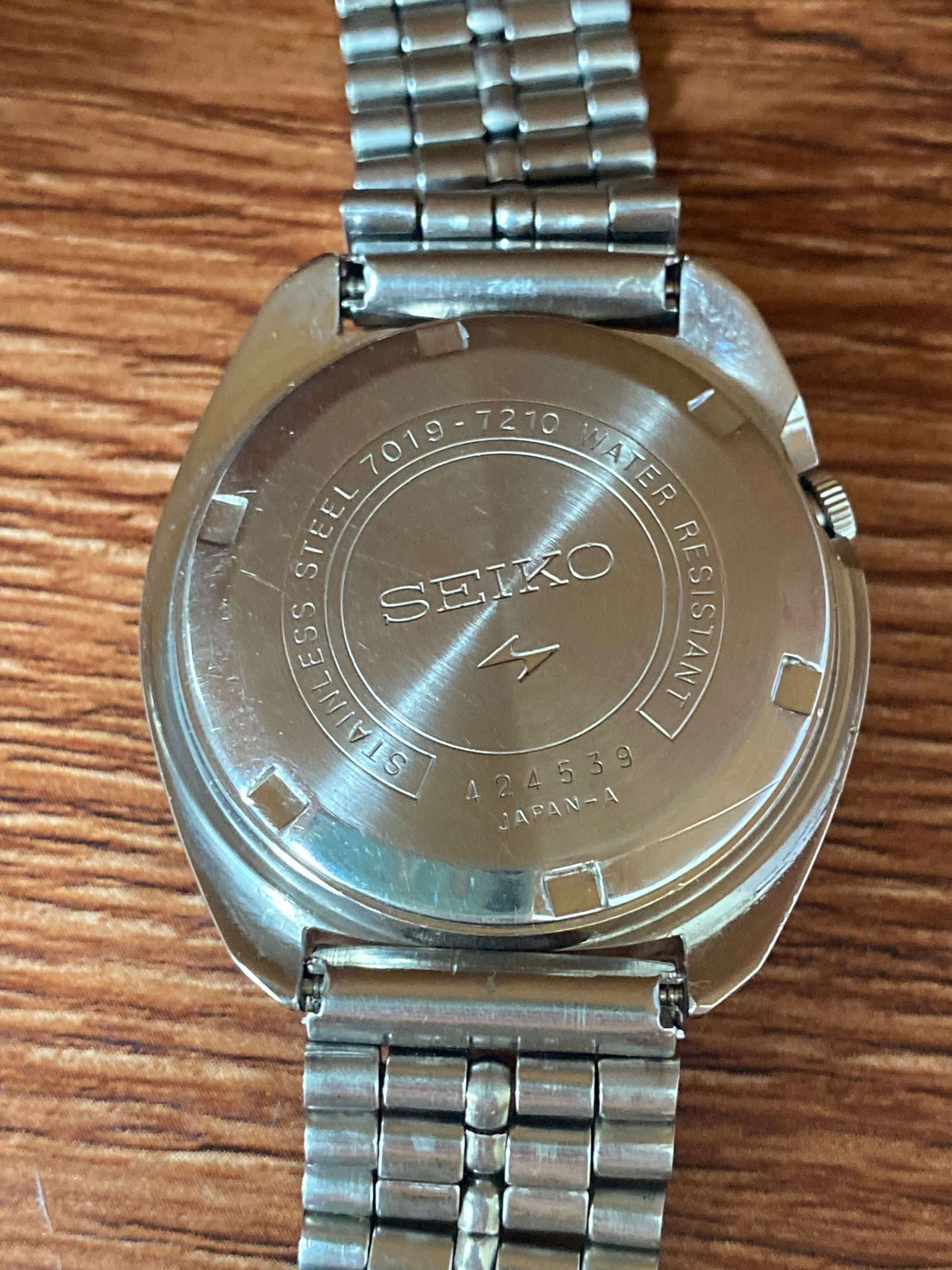 ساعة Seiko 5 Actus عتيقة 7019-7210، زرقاء، خضعت للصيانة، أوتوماتيكية، يناير 1974