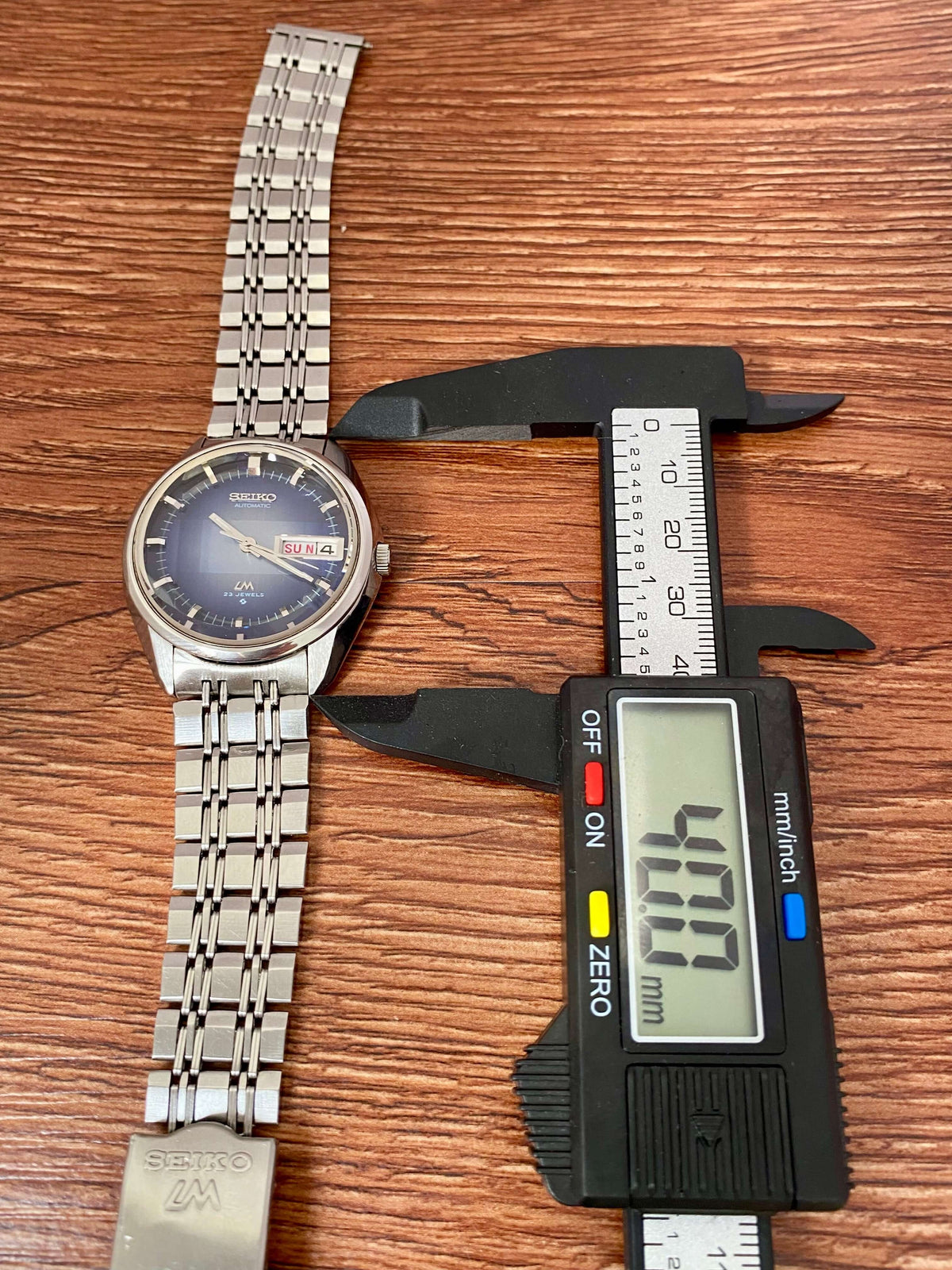 Vintage Seiko Lord Matic 5606-7280 Blue Serviced Automatic, June 1973