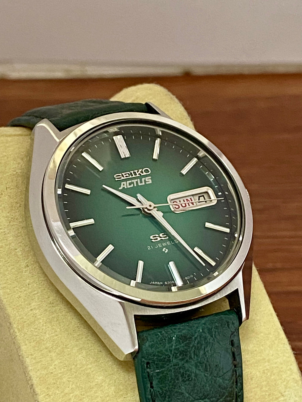 Vintage Seiko Actus SS 6306-8020 SERVICED Auto, Green, June 1976