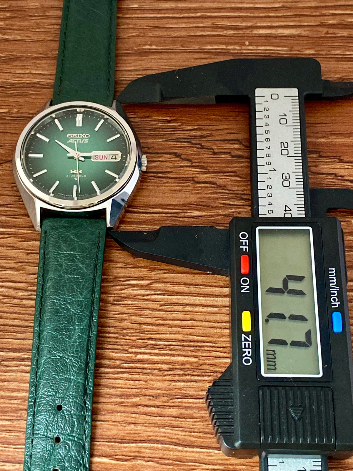 Vintage Seiko Actus SS 6306-8020 SERVICED Auto, Green, June 1976