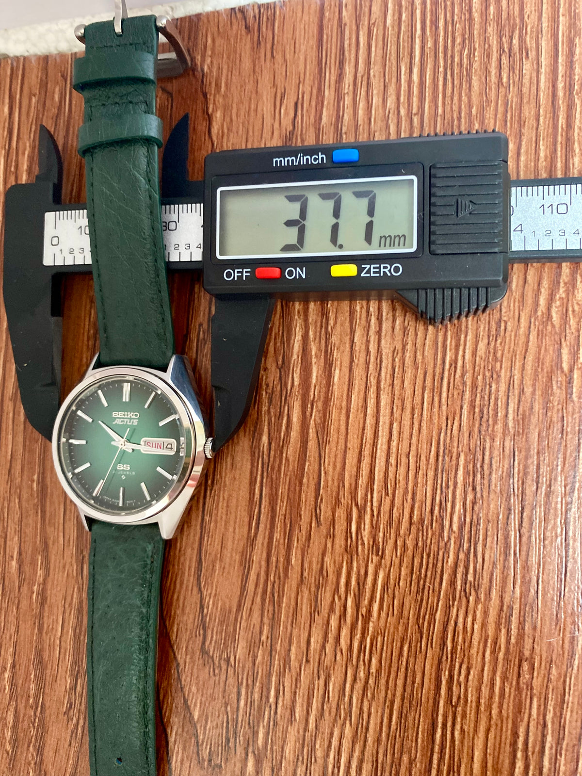 Vintage Seiko Actus SS 6306-8020 SERVICED Auto, Green, June 1976