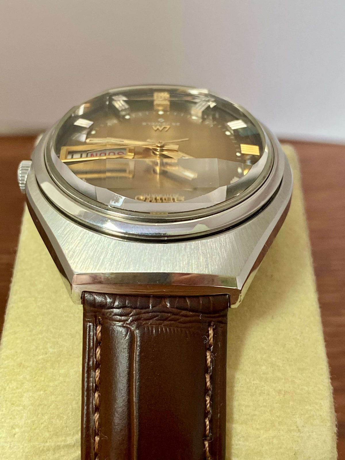 Vintage Seiko Lord Matic 5606-7300 Brown Serviced Automatic, September 1973